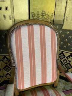 Fauteuil Voltaire en noyer