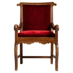 Fauteuil « Voltaire » en chêne avec revêtement en velours