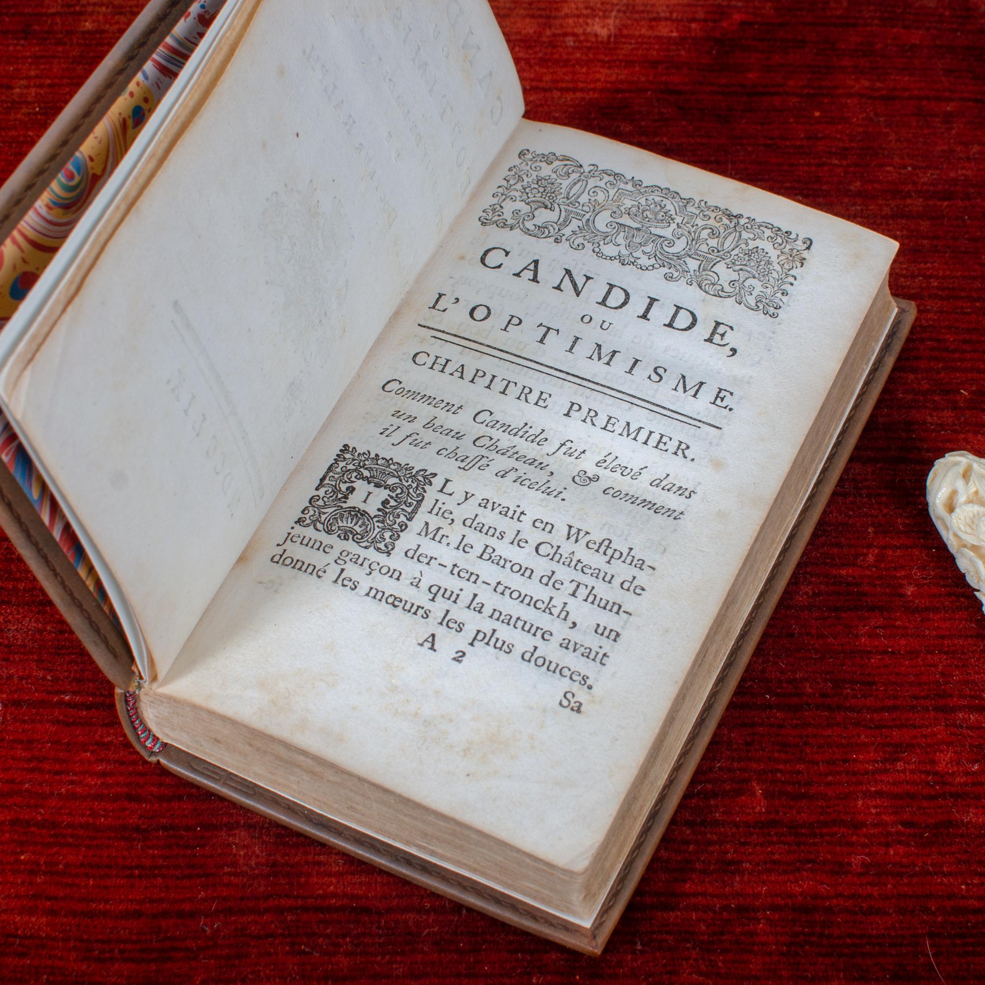 Voltaire Candide True première édition et première édition londonienne en vente 11