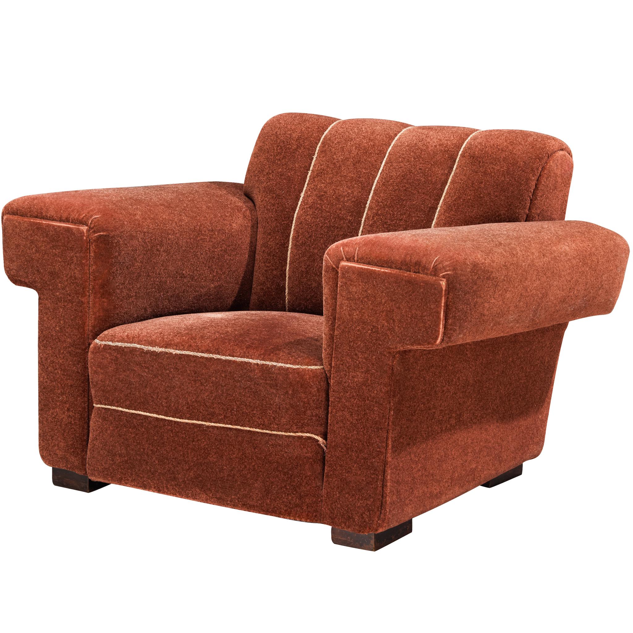 Chaise longue volumineuse en tissu orange brûlé