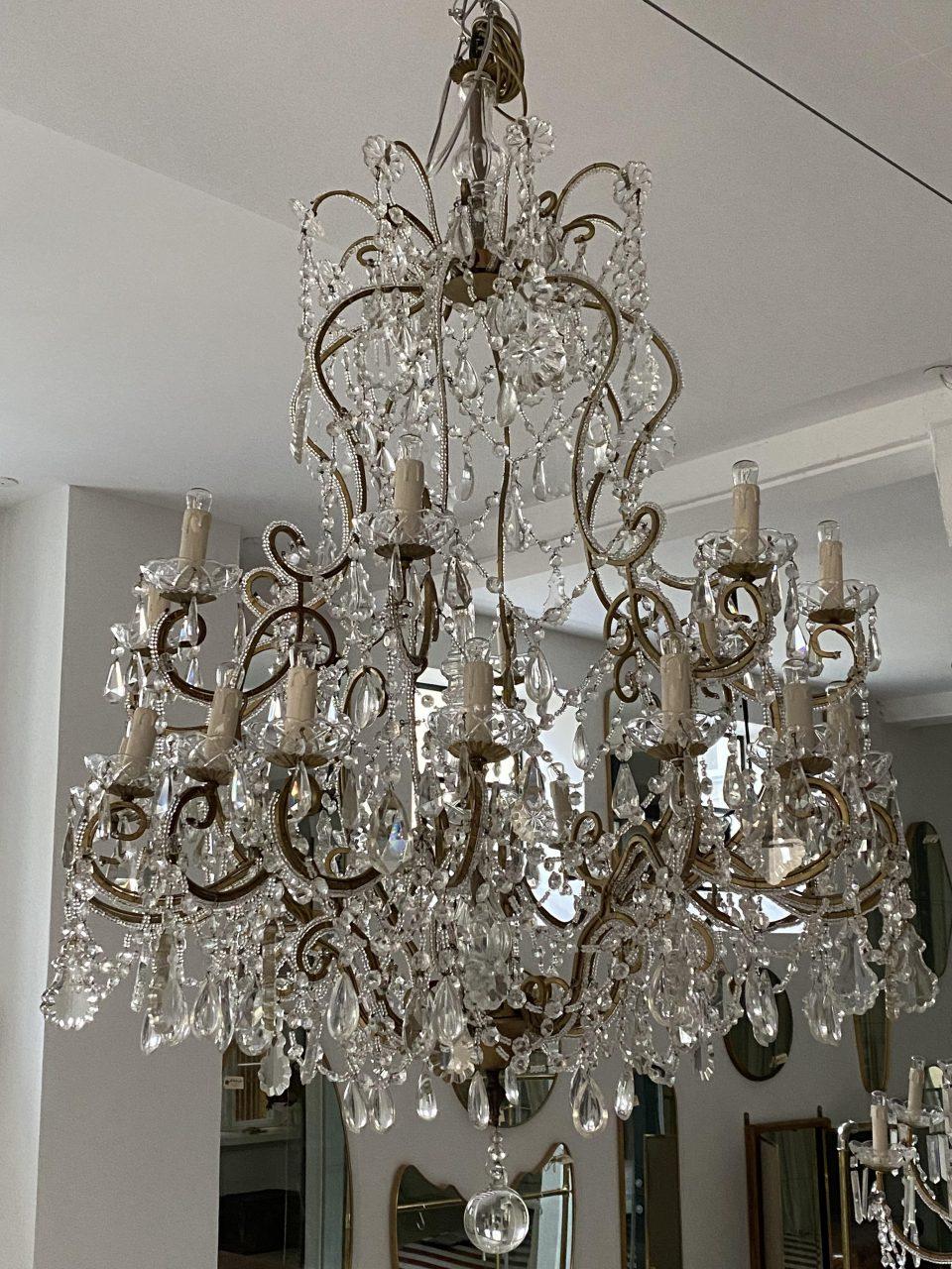 French Voluminous Luxurious Chandelier, 1920-30s, France