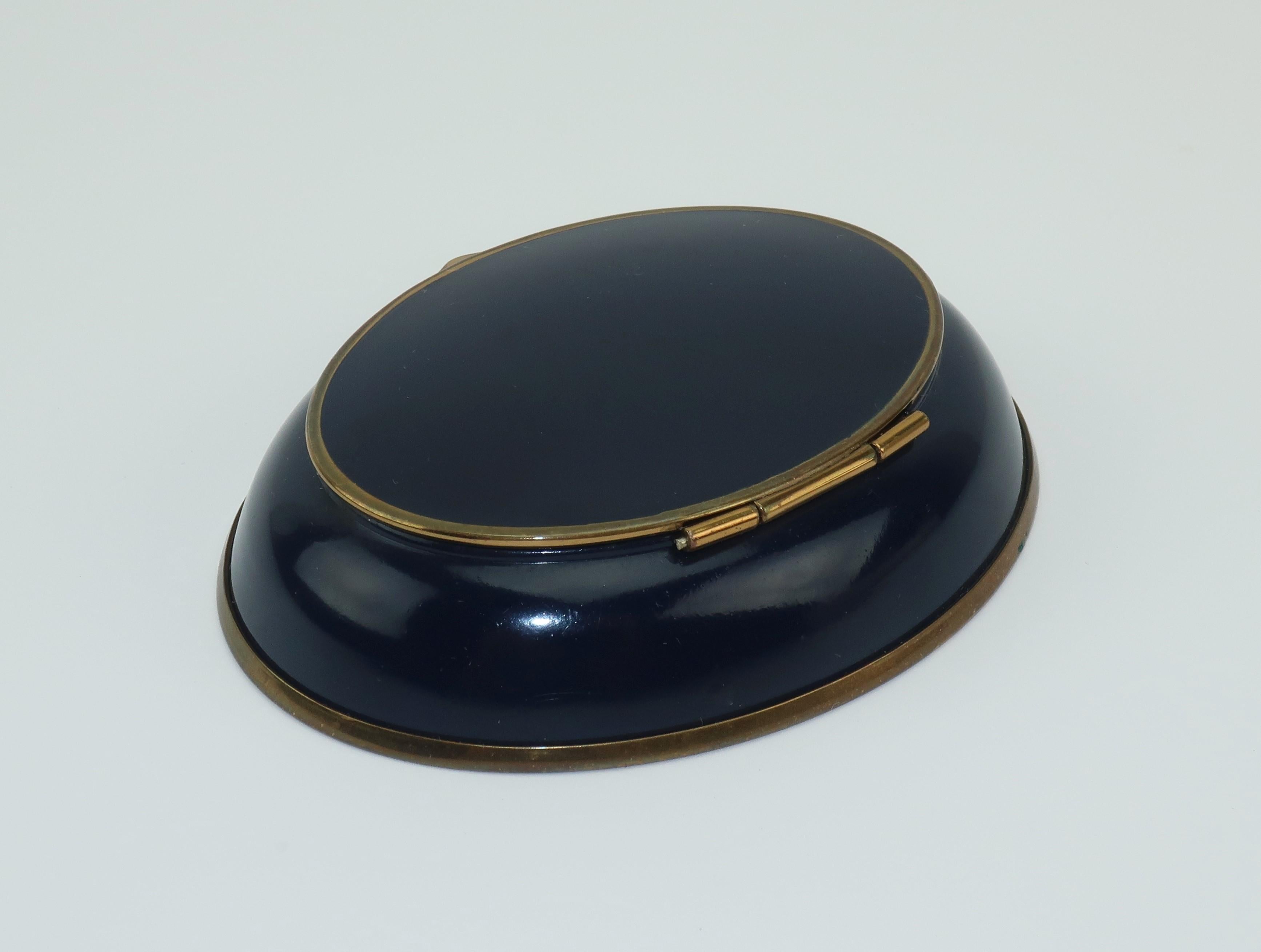 Volupte Mirrored Midnight Blue Compact, 1940's In Good Condition In Atlanta, GA