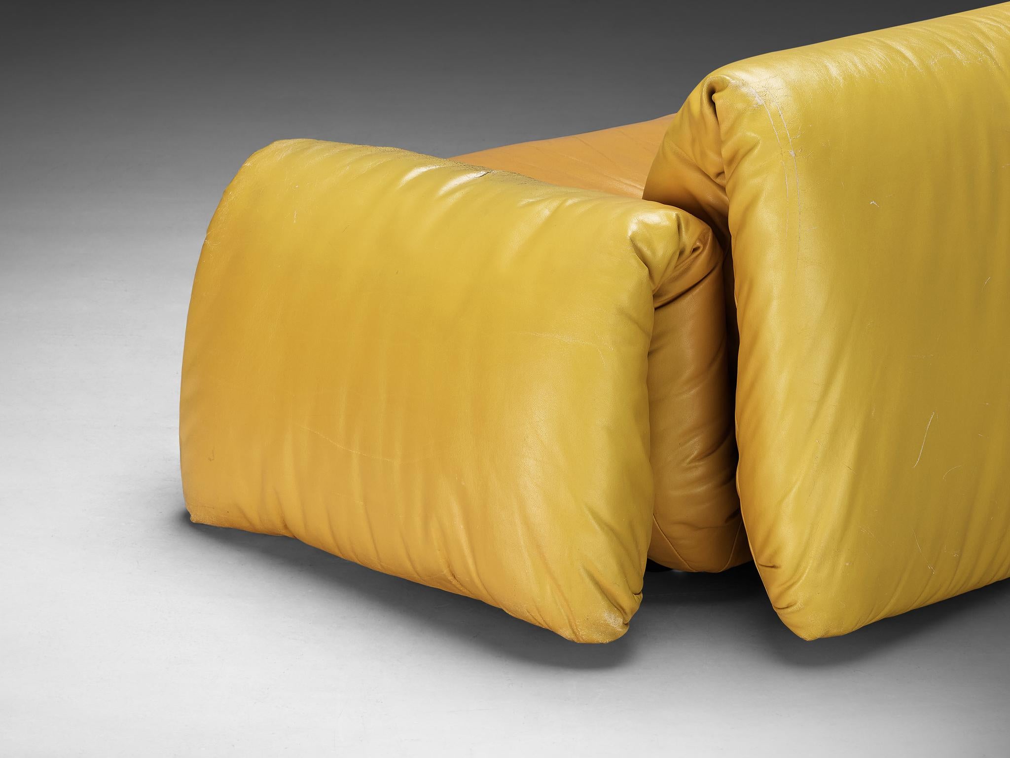 Voluptuous Sofa in Yellow Leather  For Sale 2