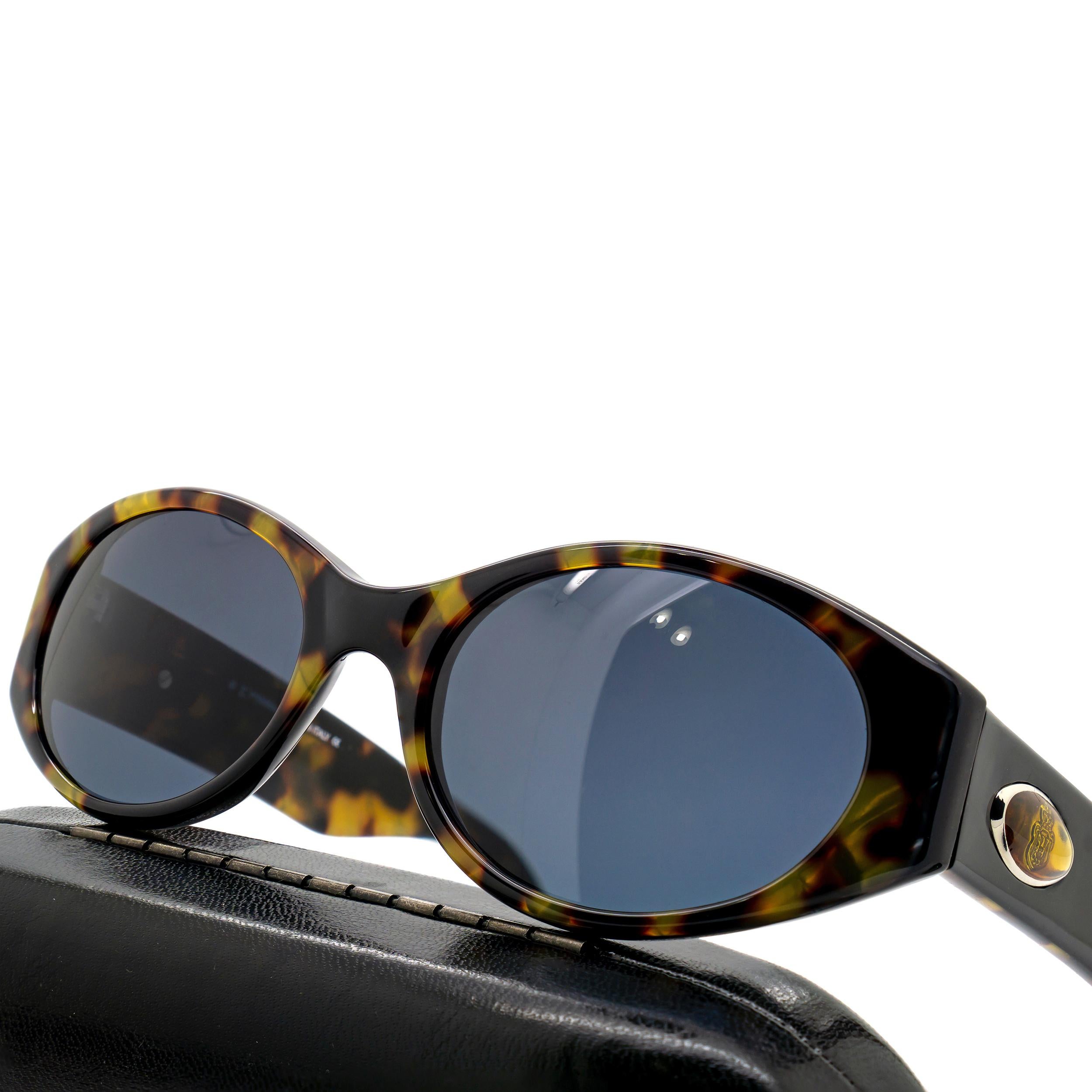 Lunettes de soleil vintage Von Furstenberg Unisexe en vente