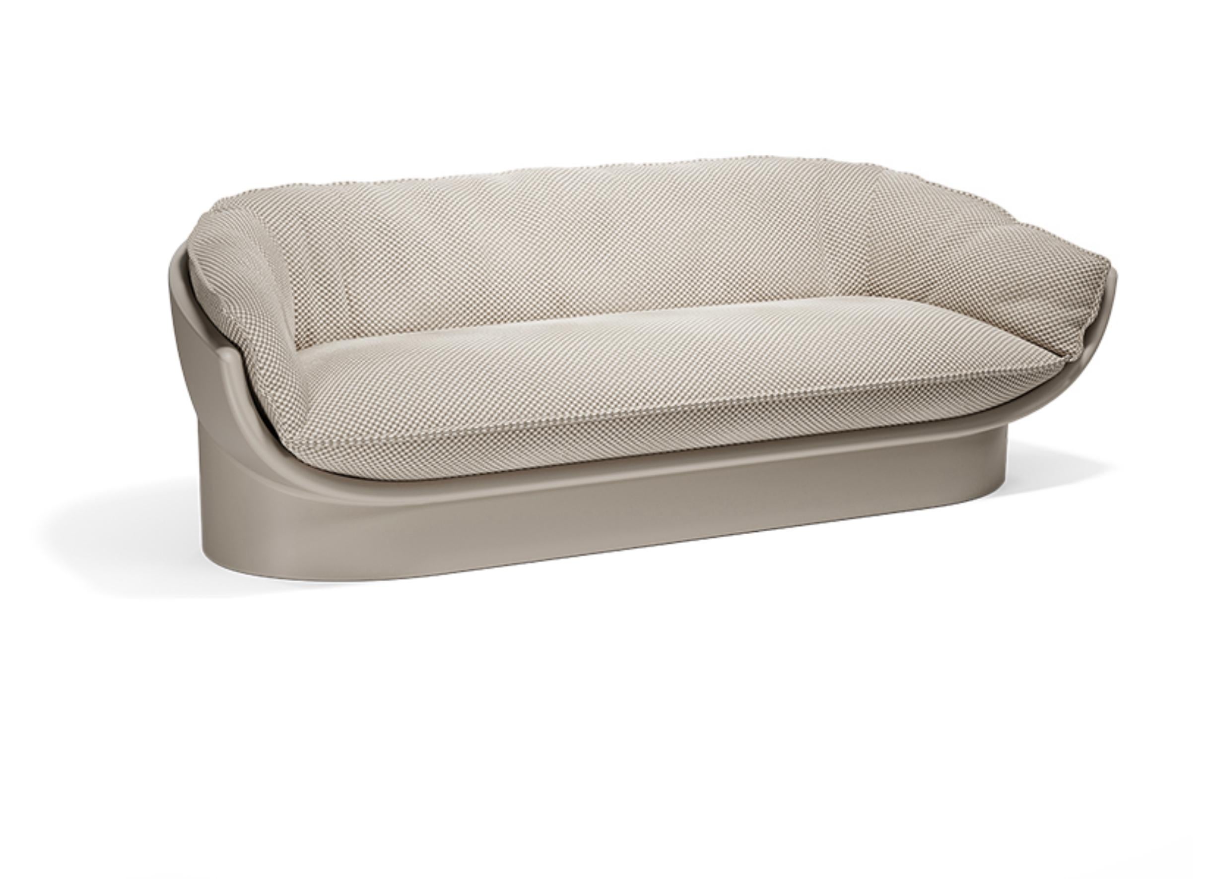 Spanish Vondom LUNA Sofa – Designed by Ramón Esteve – Matt For Sale