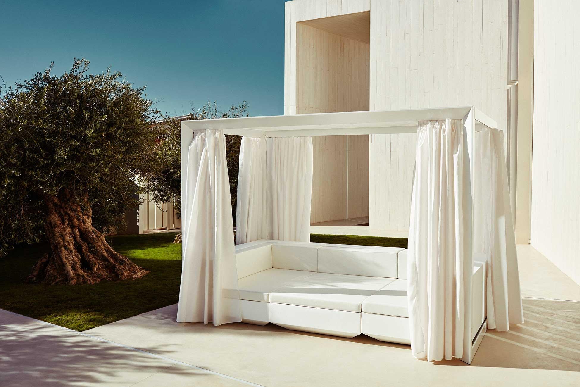Modern Vondom Outdoor Vela Pavilion Design by Ramon Esteve For Sale