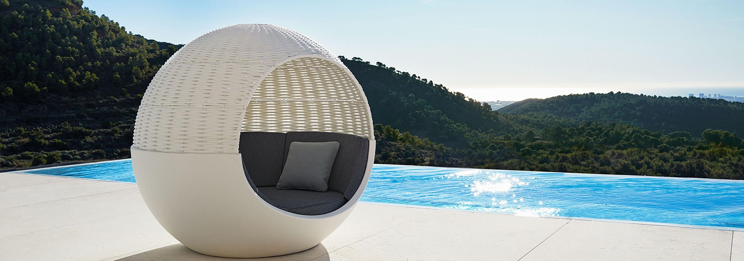Vondom ULM Moon Daybed con parasole in corda intrecciata - L218 / L85.8 in - Laccato in vendita 3