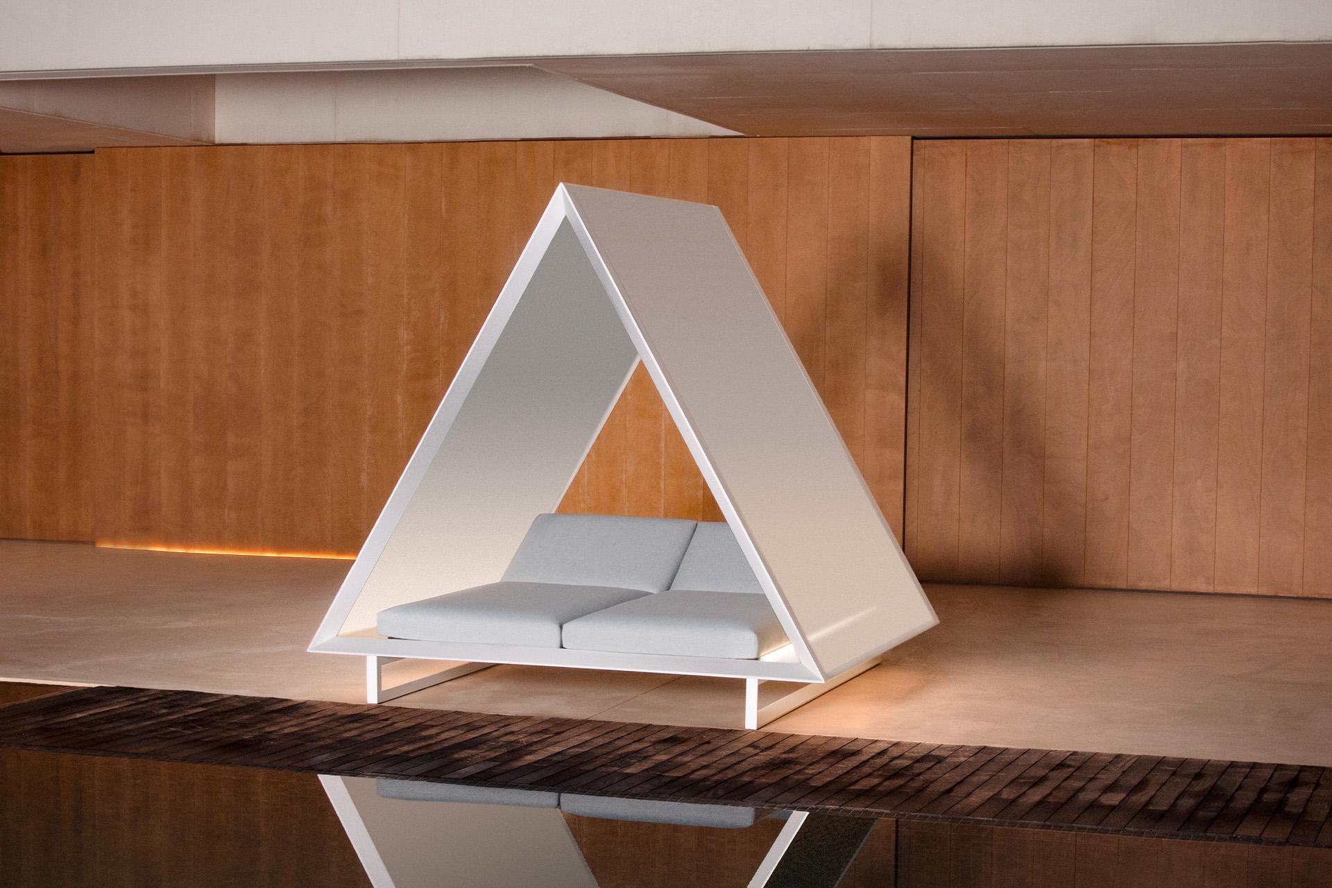 Italiano Lettino Vondom VINEYARD con tetto in tessuto - Design di Ramón Esteve in vendita