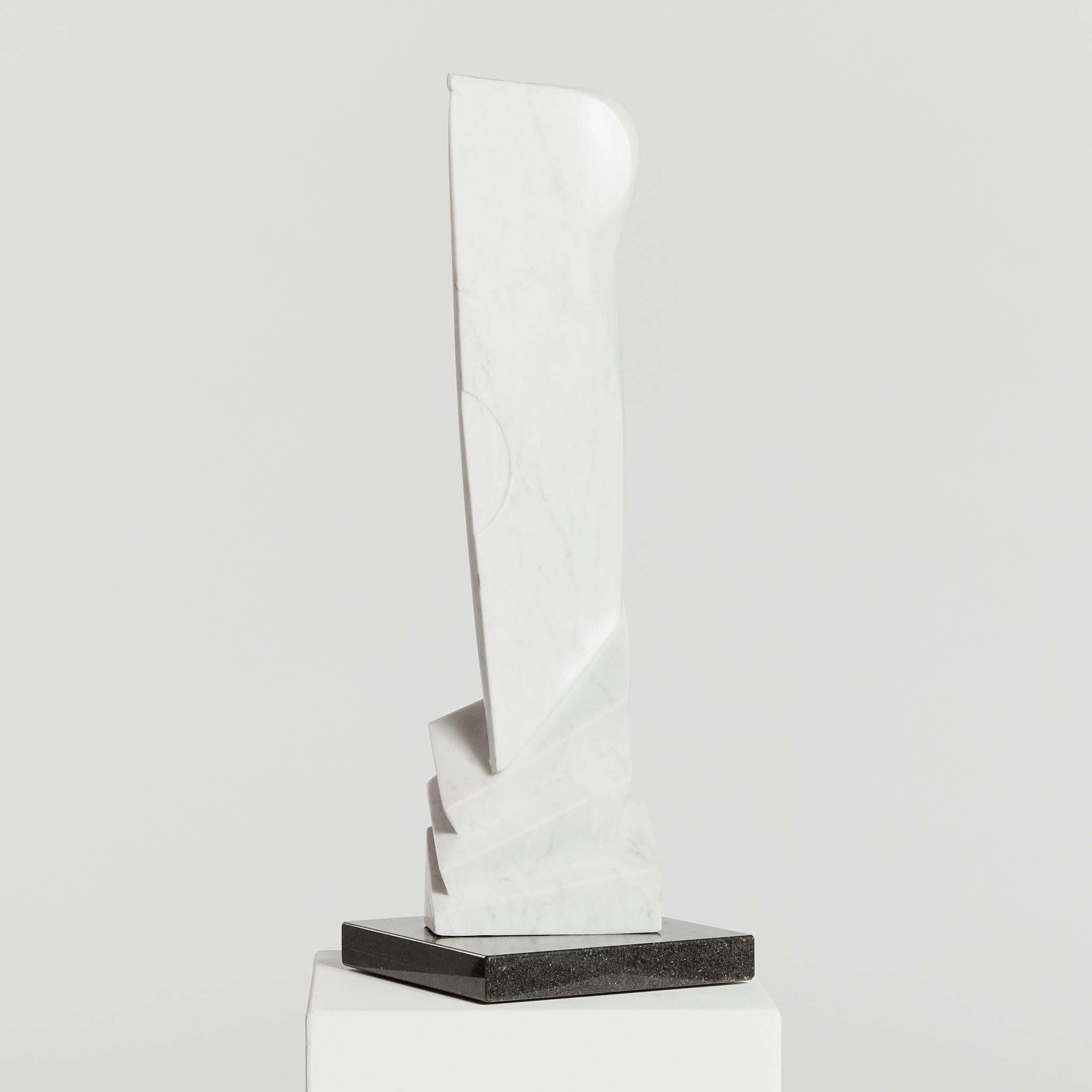Vorticist Abstract Marble Sculpture on Granite Base In Good Condition In London, GB