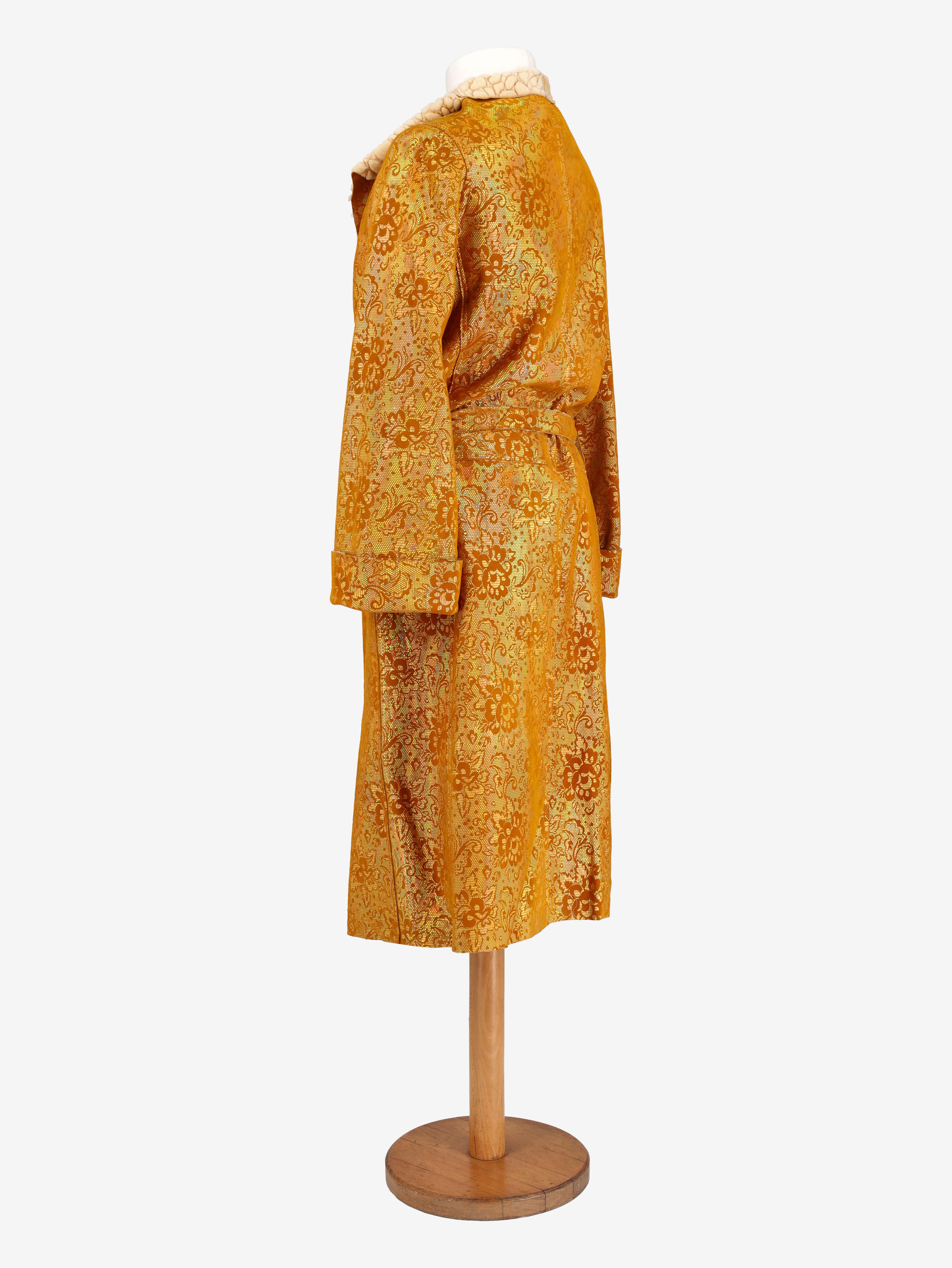 Voyage Invest In The Original Lambskin Coat In Excellent Condition In Milano, IT