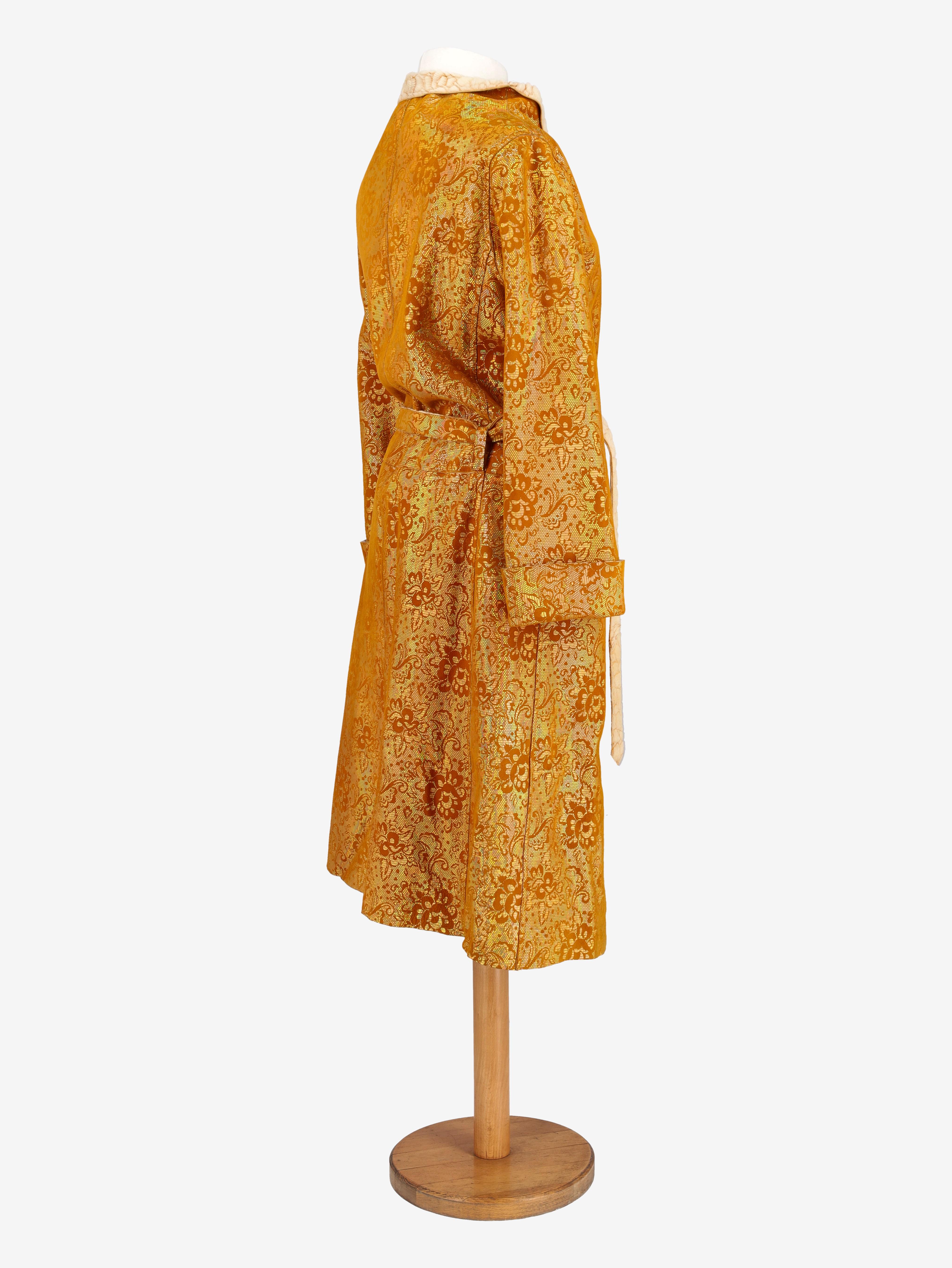 Voyage Invest In The Original Lambskin Coat 1