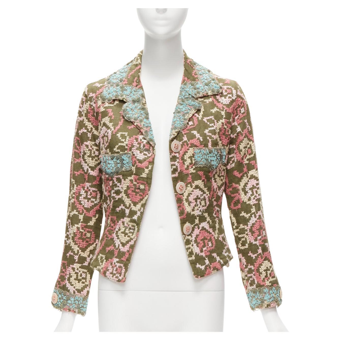 VOYAGE INVEST IN THE ORIGINAL LONDON 100% silk embroidery cropped blazer M For Sale