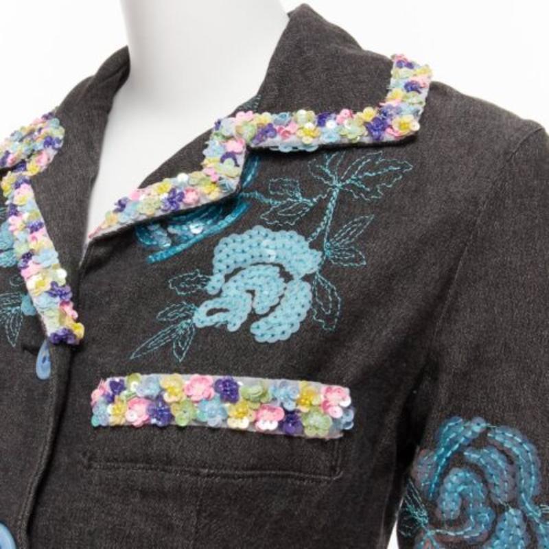 VOYAGE INVEST IN THE ORIGINAL LONDON blue colourful sequins grey peplum jacket S
Reference: GIYG/A00316
Brand: VOYAGE INVEST IN THE ORIGINAL LONDON
Material: Cotton, Blend
Color: Grey, Multicolour
Pattern: Solid
Closure: Button
Lining: Pink