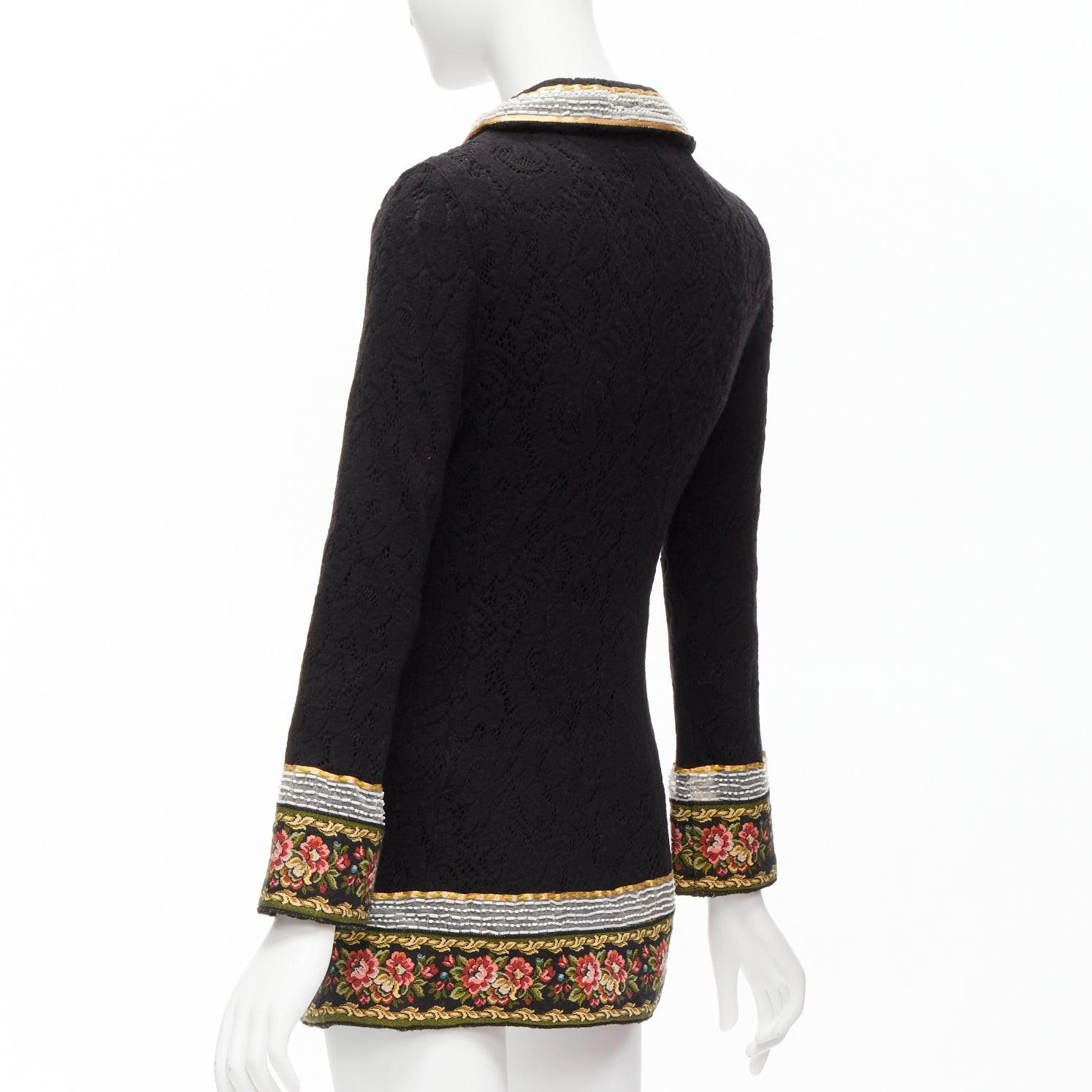 VOYAGE INVEST IN THE ORIGINAL LONDON rouge vert perlé floral noir manteau en laine L en vente 1