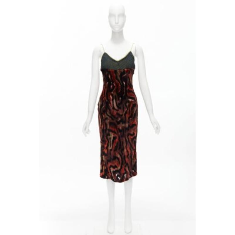 VOYAGE INVEST IN THE ORIGINAL LONDON red swirl velvet embroidered slip dress For Sale 4