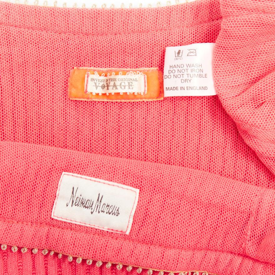 VOYAGE INVEST EN L'ORIGINE Cardigan vintage rose en satin perlé en vente 4