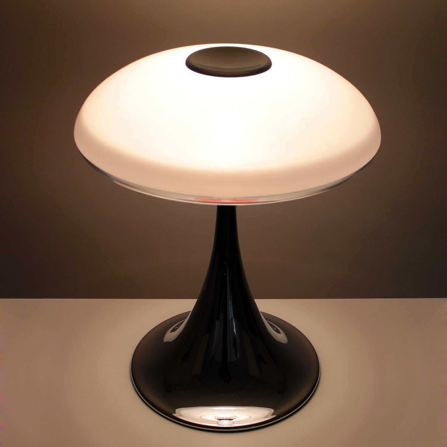 VP Europa Large Danish Modern Table Lamp by Verner Panton Louis Poulsen, 1977 im Zustand „Gut“ in Brondby, Copenhagen