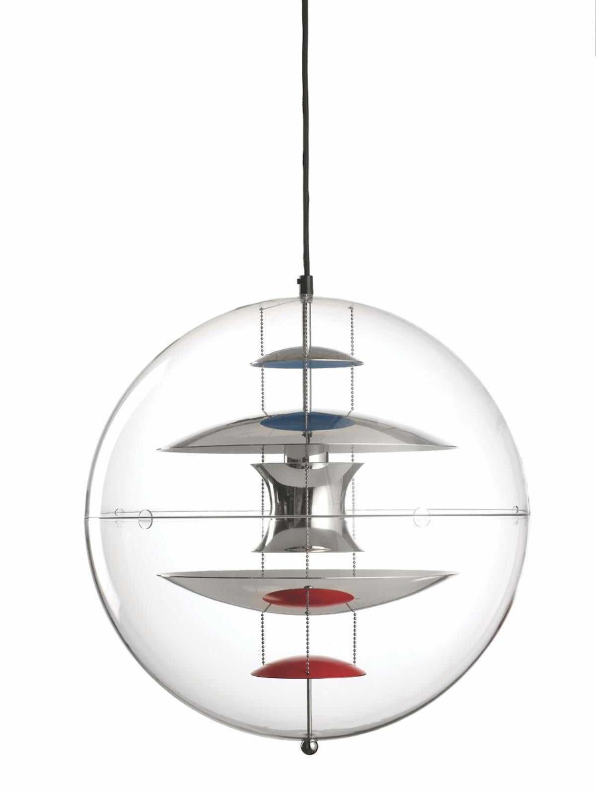 Pendant made of transparent acrylic. Five reflectors inside. Suspended by three steel chains. Includes ceiling canopy.  

Material: Reflectors are made of polished aluminum with two accent Colors (blue and red). Ceiling canopy is made of metal