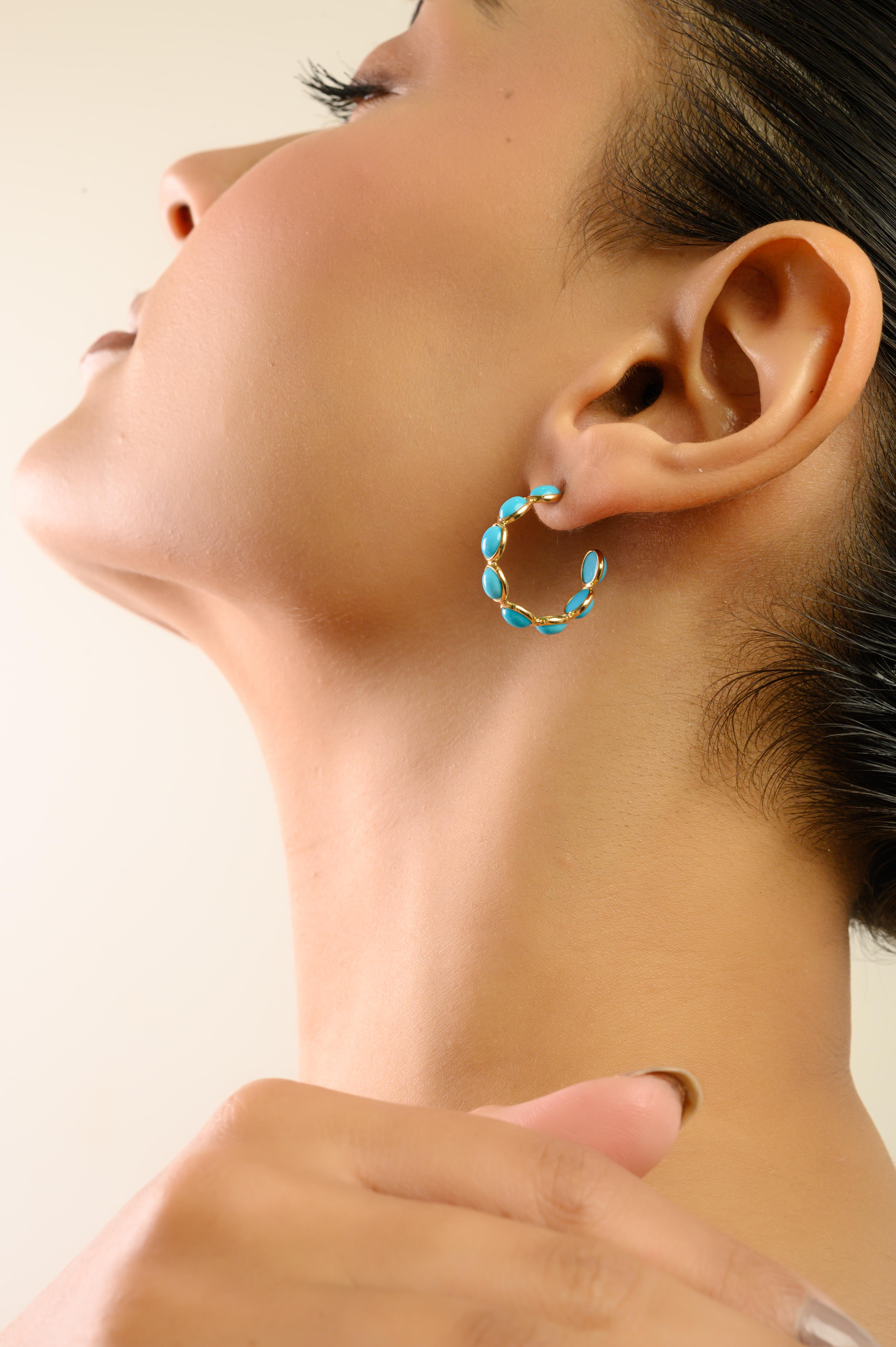 Taille ovale VR Jewels Boucles d'oreilles en or jaune massif 18 carats avec turquoise cabochon de 1,25 carat en vente