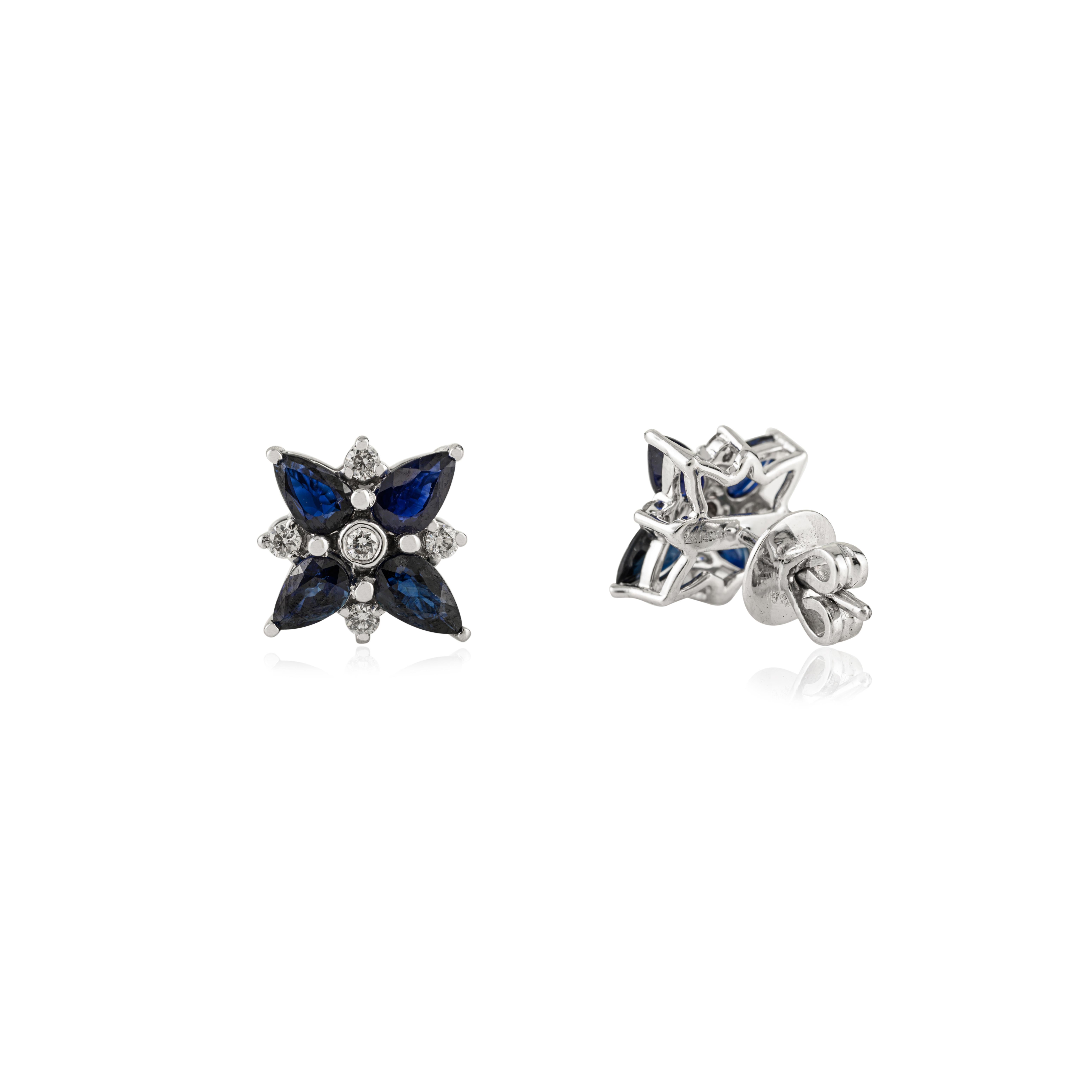 VR Jewels 1.9Ct Blue Sapphire & Diamond Floral Stud Ears in 14K White Gold (Boucles d'oreilles en or blanc 14K) Neuf - En vente à New York, NY