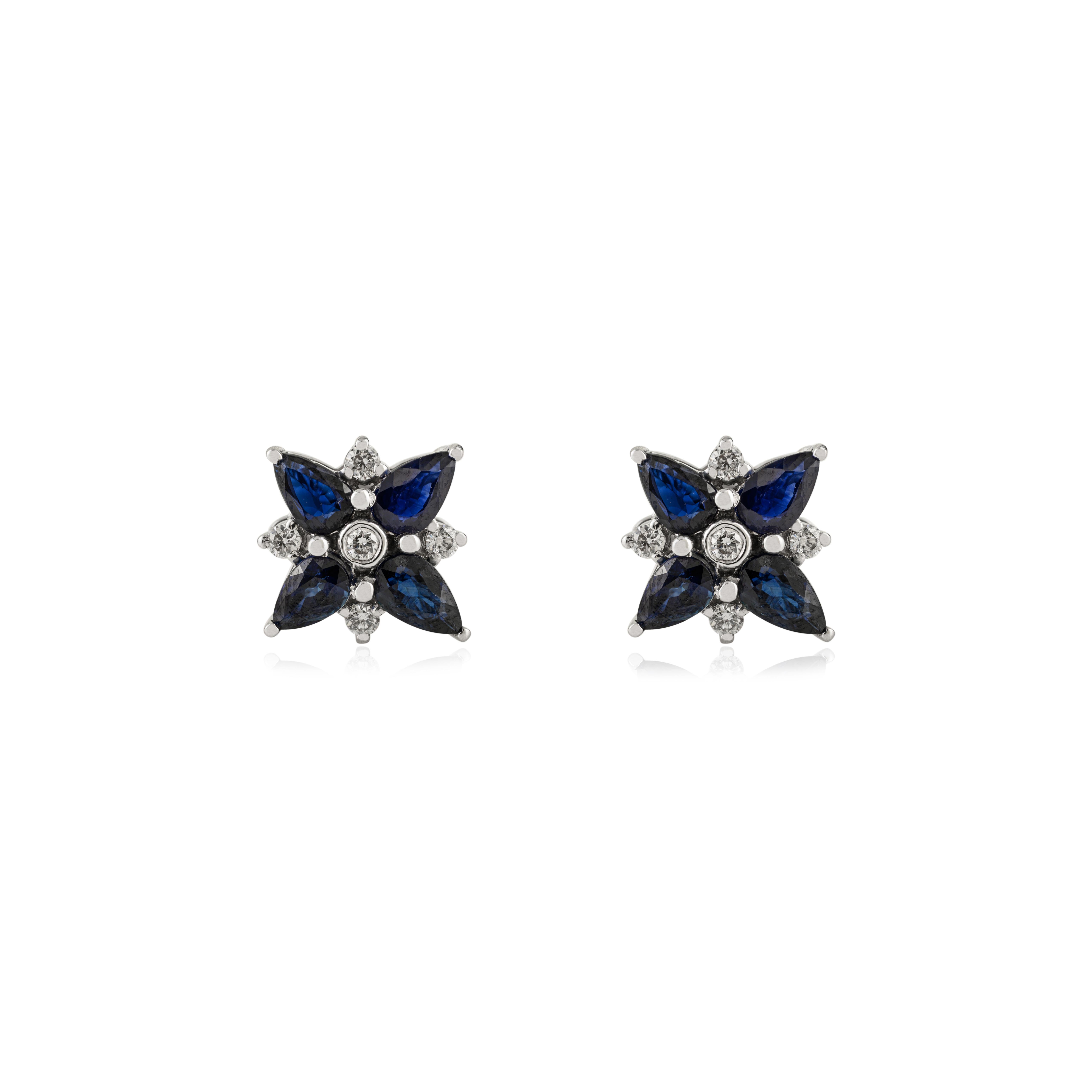 VR Jewels 1.9Ct Blue Sapphire & Diamond Floral Stud Ears in 14K White Gold (Boucles d'oreilles en or blanc 14K) en vente 3