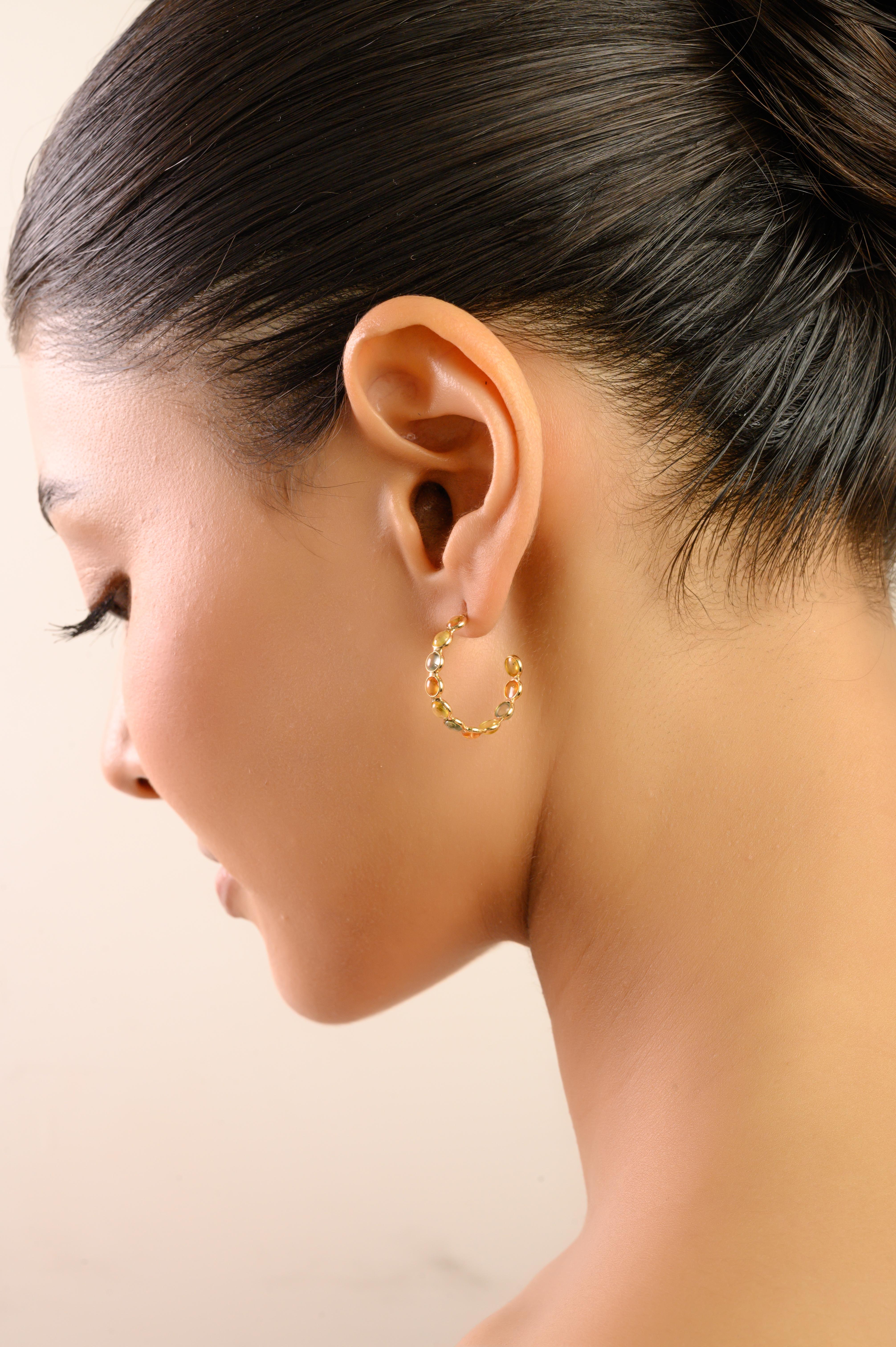 VR Jewels - Boucles d'oreilles en or jaune 18 carats avec saphirs multiples naturels de 5,59 carats en vente 2