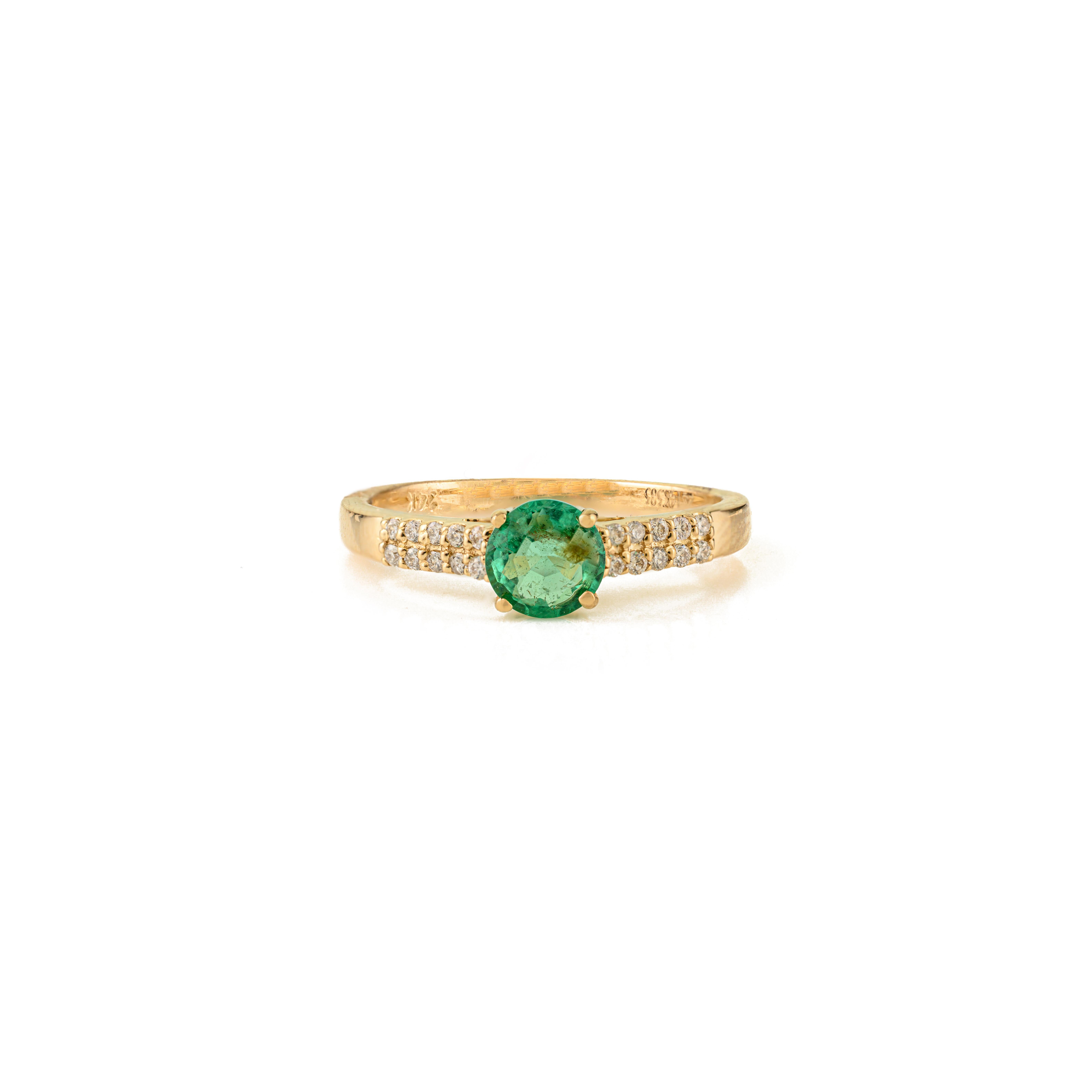 En vente :  VR Jewels Bague de fiançailles solitaire en or jaune 14 carats avec émeraude et diamant pour femmes 3