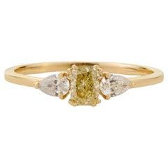 VR Jewels Bague de fiançailles à trois pierres en or jaune 14 carats, diamant jaune fantaisie