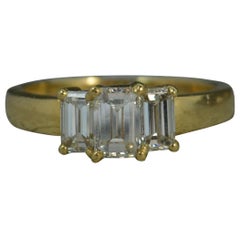 VS 1.14 Carat Diamond 18 Carat Gold Trilogy Engagement Ring