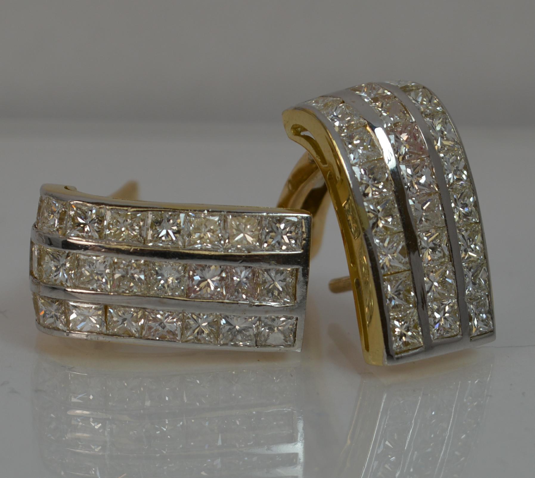VS 5.00 Carat Diamond 18 Carat Gold Ladies Cluster Earrings D1858 1