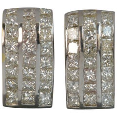 VS 5.00 Carat Diamond 18 Carat Gold Ladies Cluster Earrings D1858