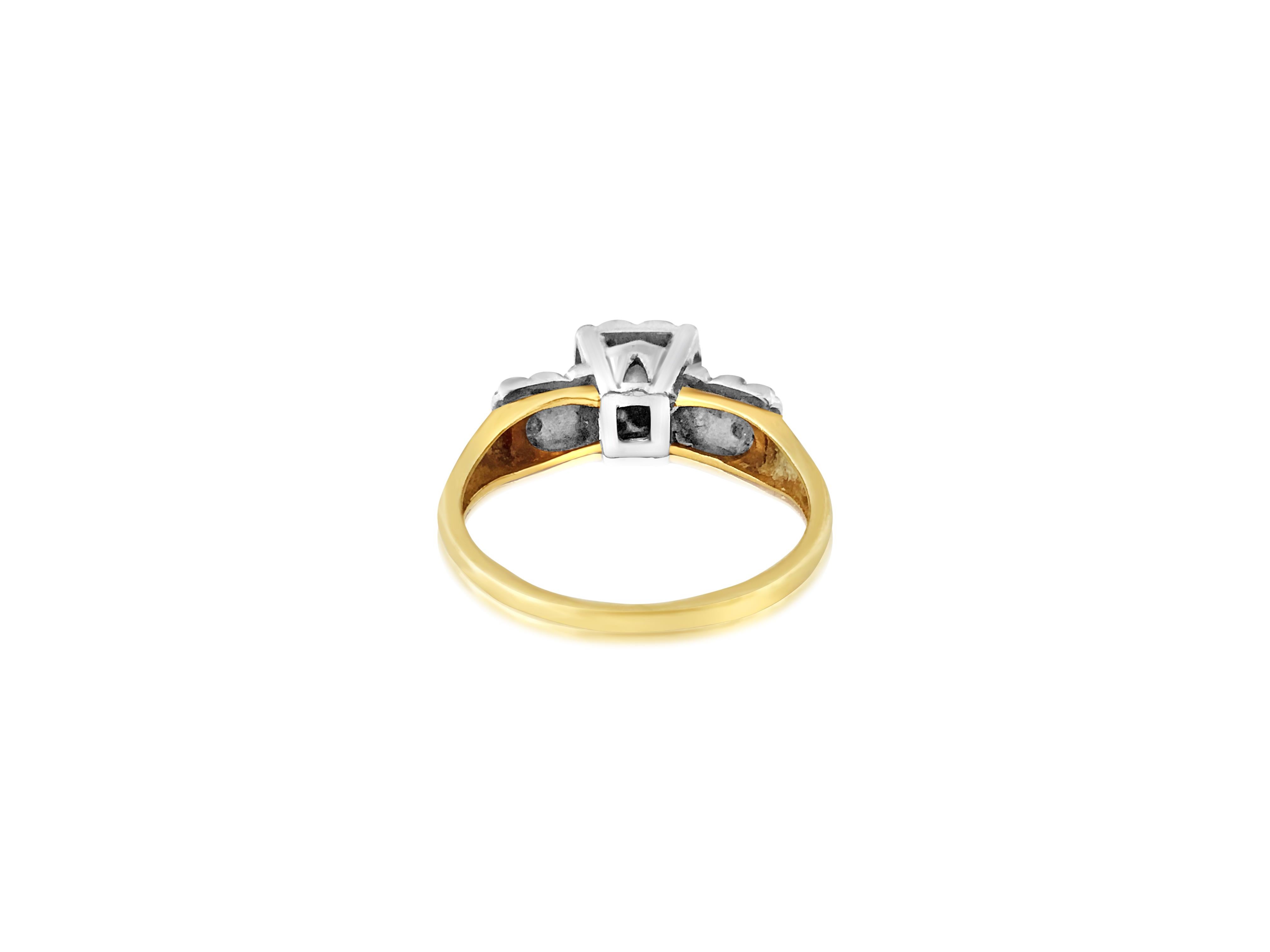 Victorian VS Clarity 0.73 CT Natural Cluster Ring For Her For Sale