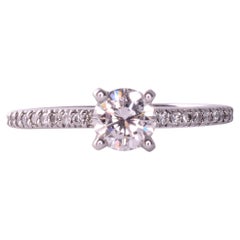 VS Diamond Engagement Ring