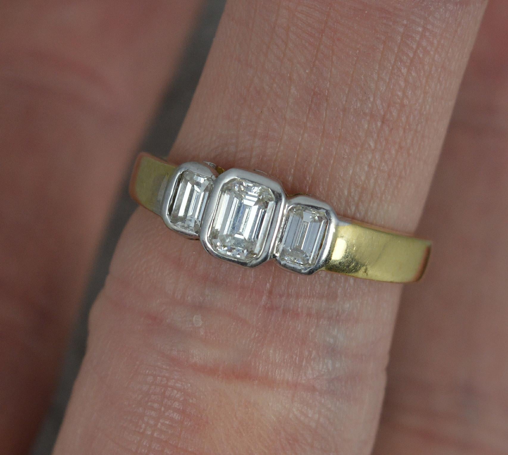 Women's Vs1 0.75ct Diamond and 18ct Gold Trilogy Ring