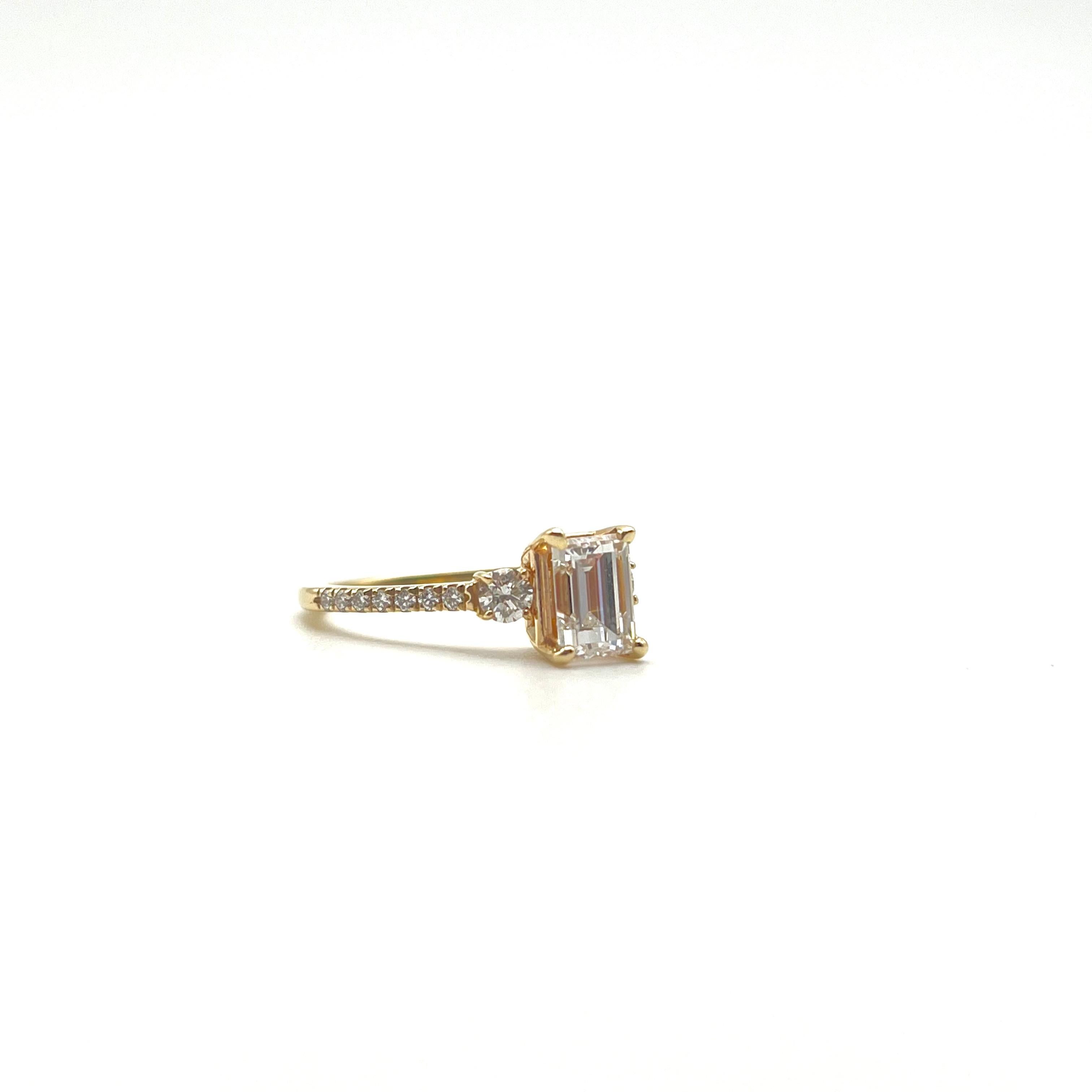 Anello di fidanzamento con diamante VS2 da 1,28 carati in vendita 2