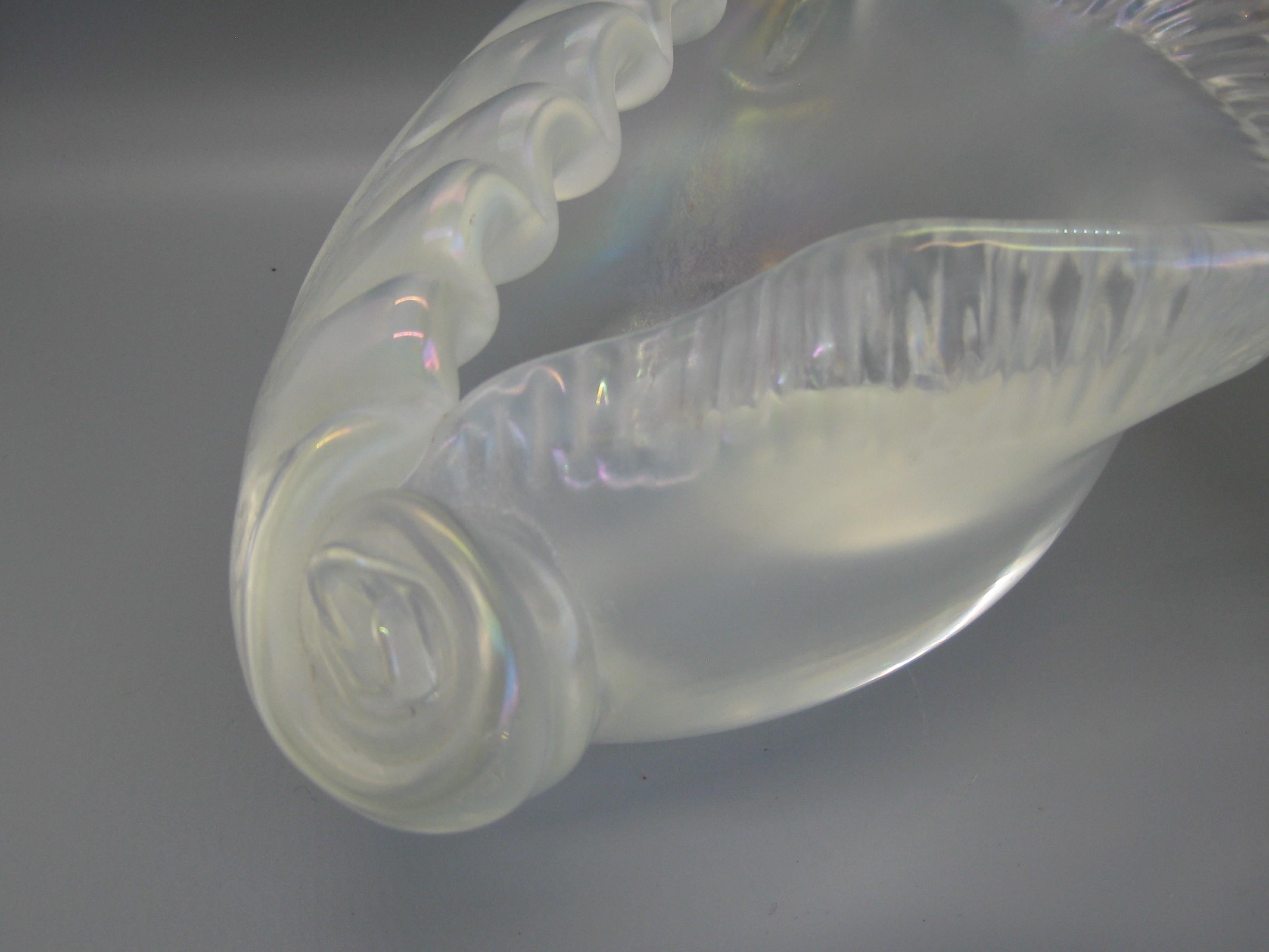 Vintage Oscar Zanetti Murano Art Glass Iridescent Conch Shell Sculpture, Italy For Sale 3