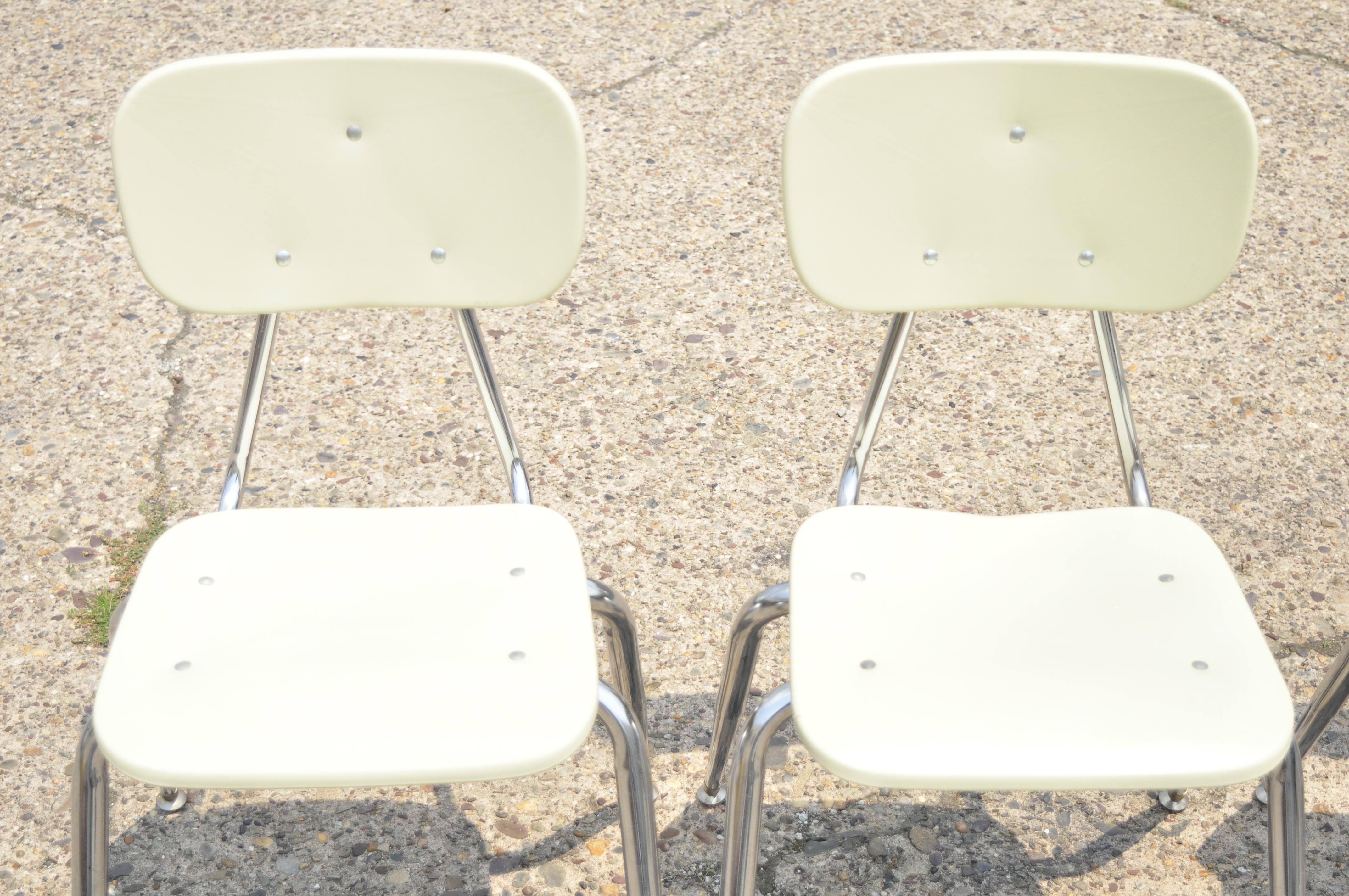 Vtg Beige Molded Plastic Chrome Metal Base Stacking School Side Chairs, Set of 4 For Sale 1