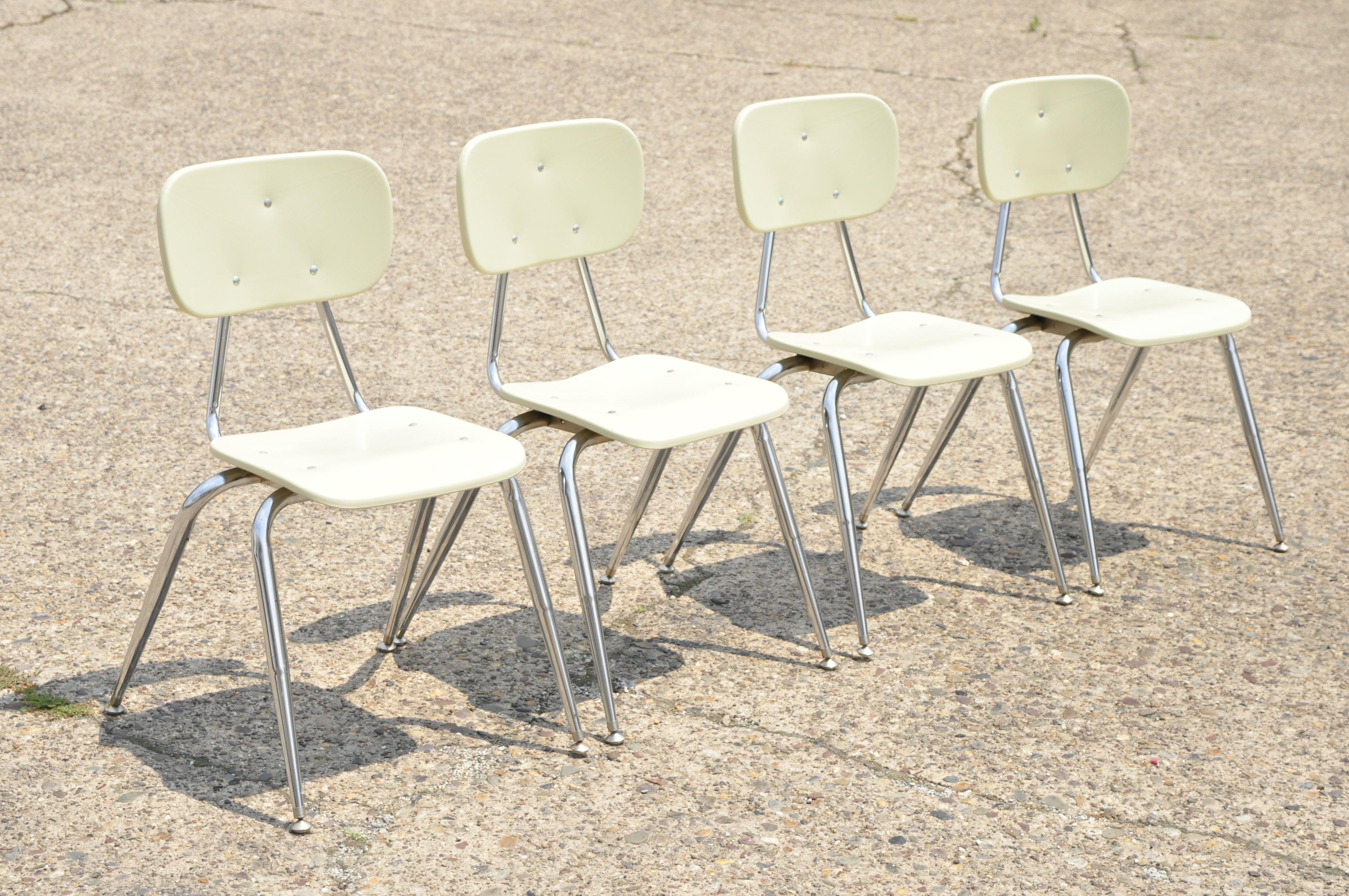 Vtg Beige Molded Plastic Chrome Metal Base Stacking School Side Chairs, Set of 4 For Sale 3
