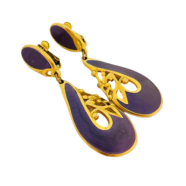 Vtg BEREBI gold enamel dangle designer runway clip on earrings For Sale