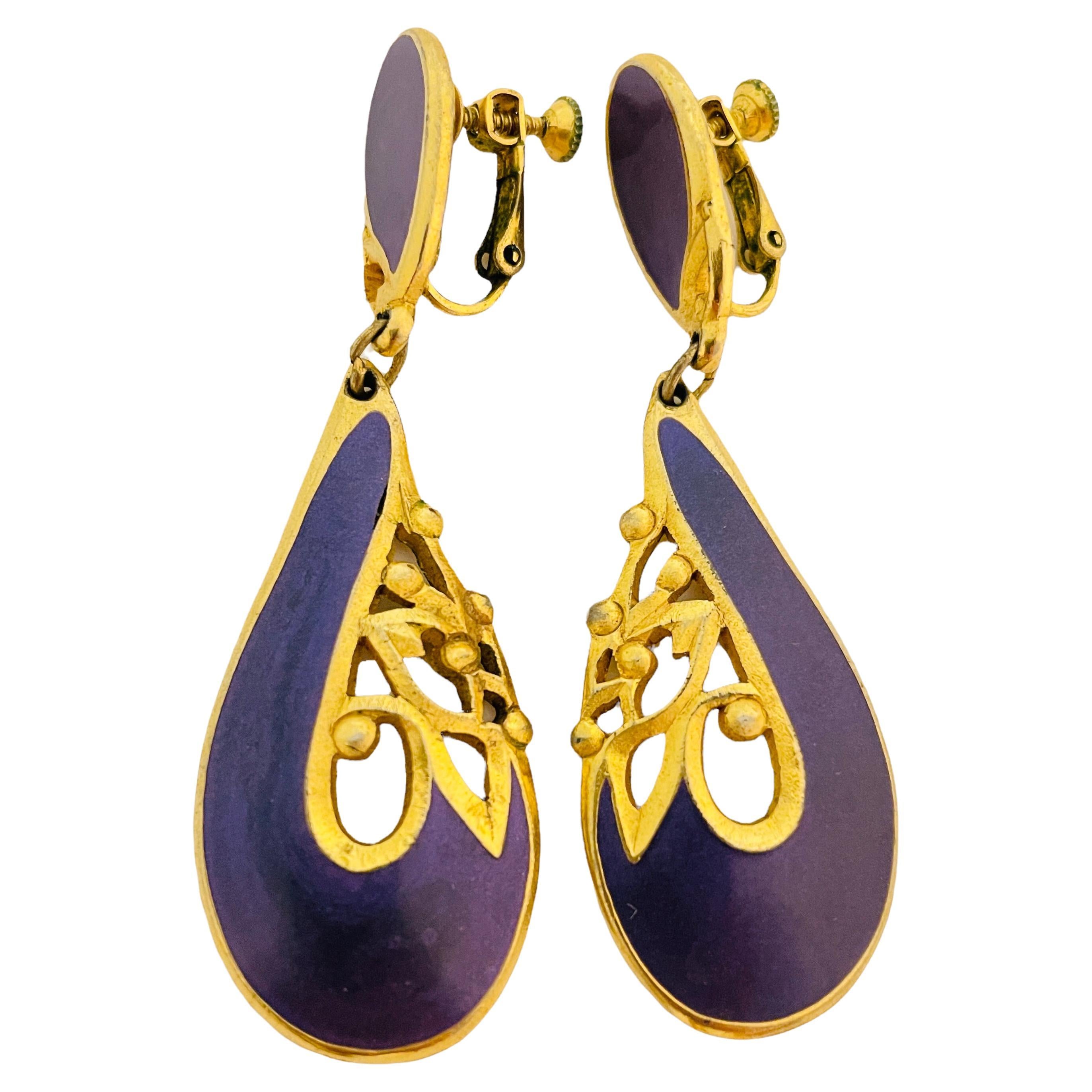 Vtg BEREBI gold enamel dangle designer runway clip on earrings For Sale