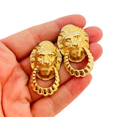 Vtg GAY BOYER gold lions head door knocker clip on earrings designer runway