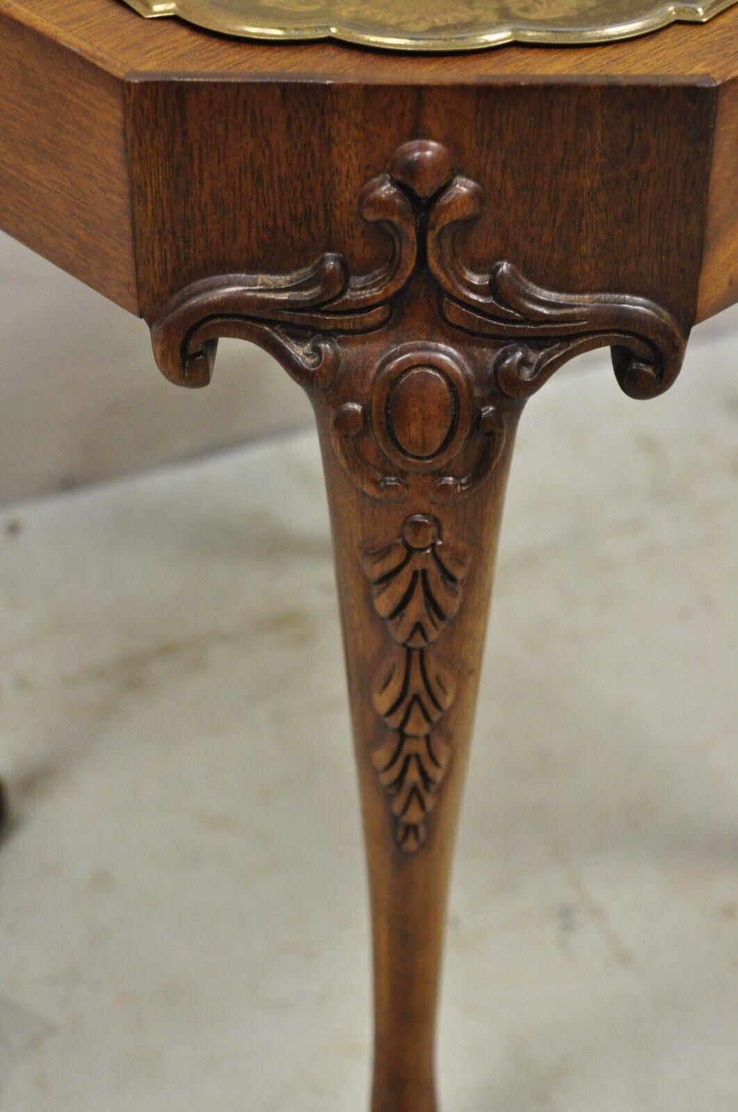 Vtg Georgian Style Carved Ball and Claw Small Side Table Brass Seiden Tray Top 7