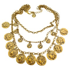 Vintage Vtg gold coin charm chain necklace designer runway