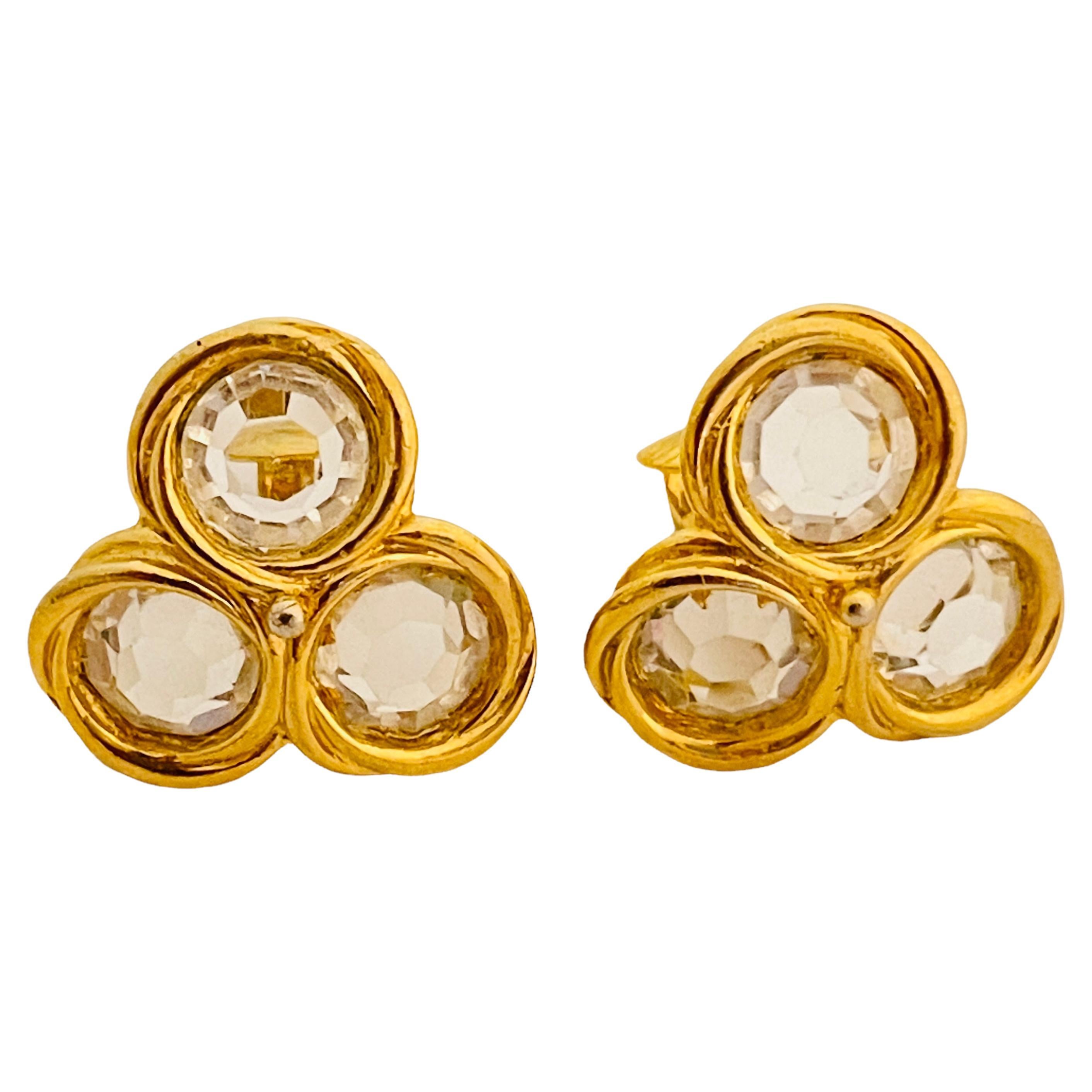 Vtg gold glass designer runway clip on earrings For Sale