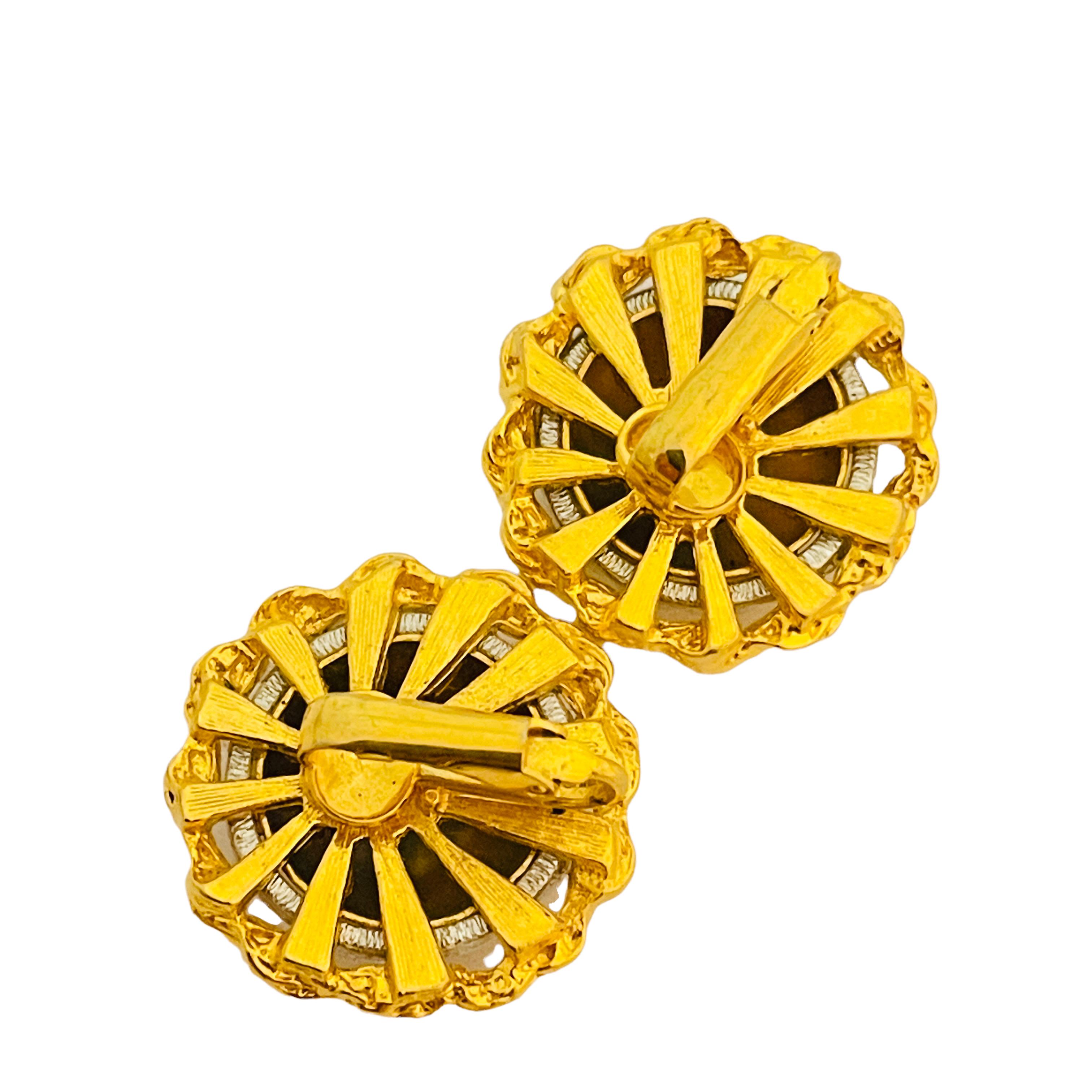 Orecchini a clip in oro e argento di design In condizioni ottime in vendita a Palos Hills, IL