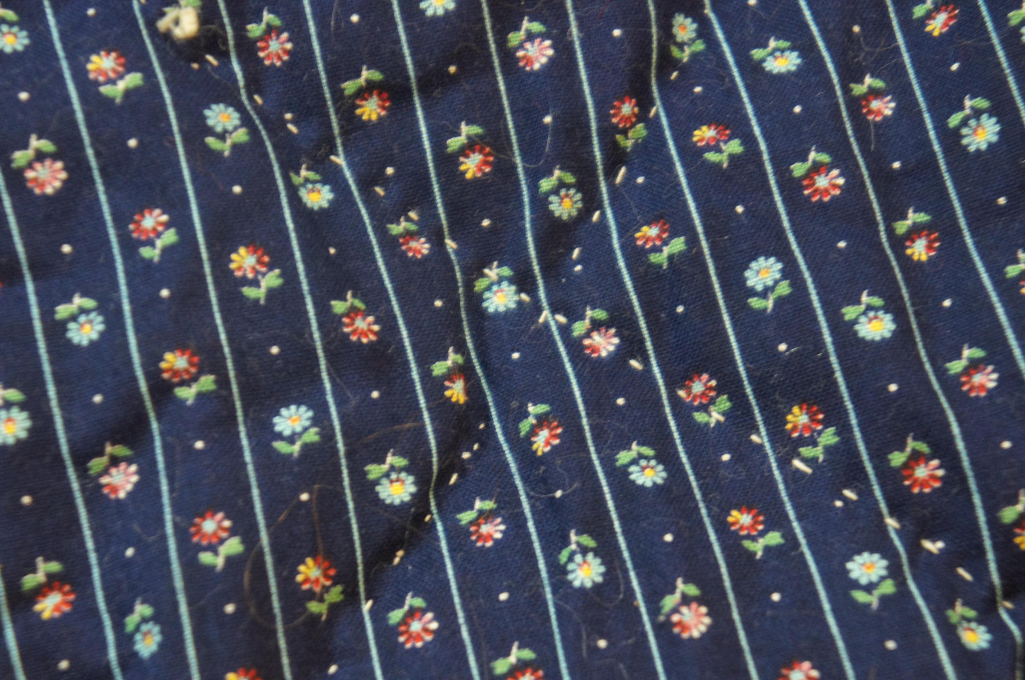 Trapunta cucita a mano Geometric Folk Art Tulips King Queen Blanket Copriletto in vendita 6