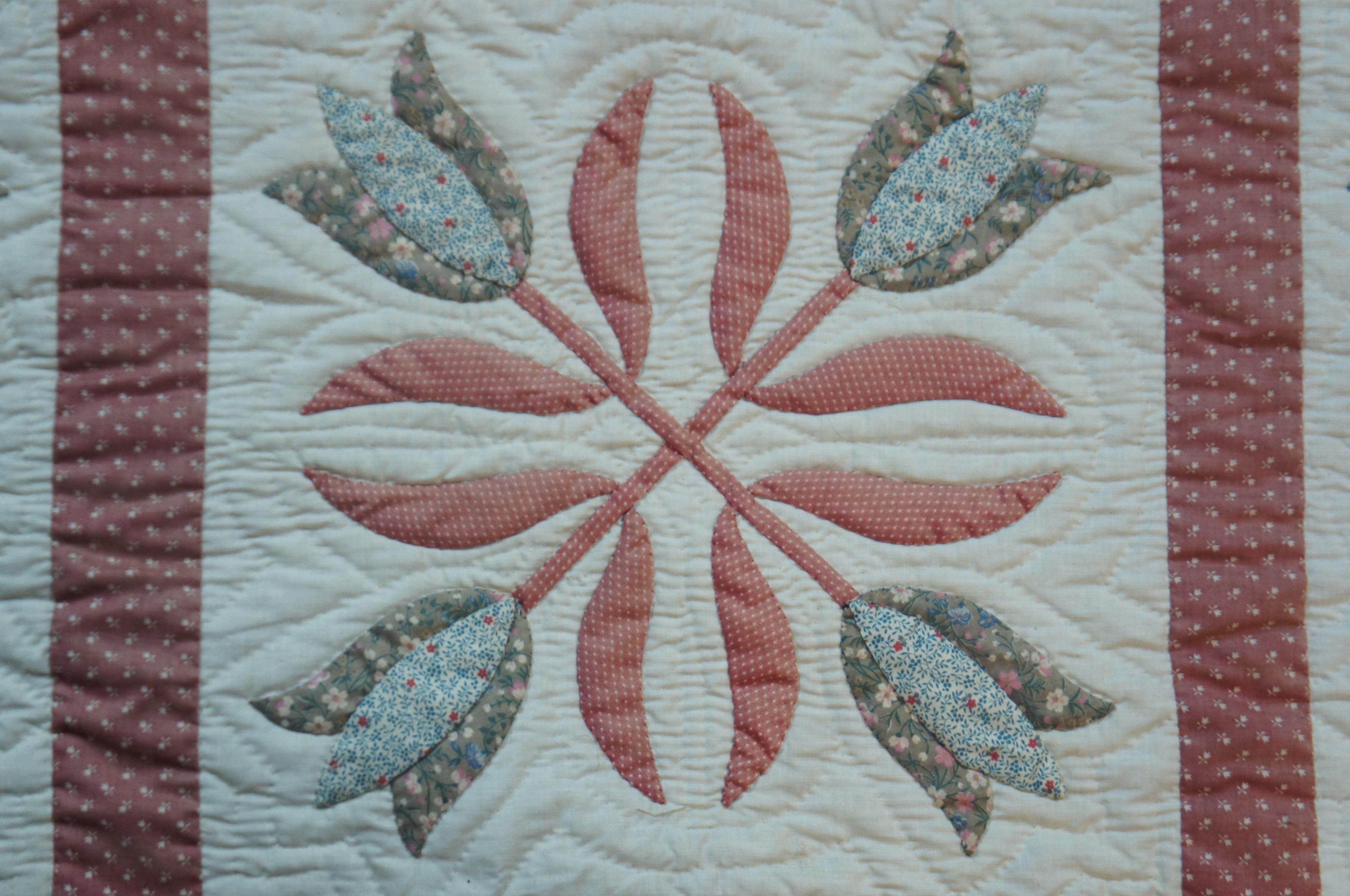 Cotone Trapunta cucita a mano Geometric Folk Art Tulips King Queen Blanket Copriletto in vendita