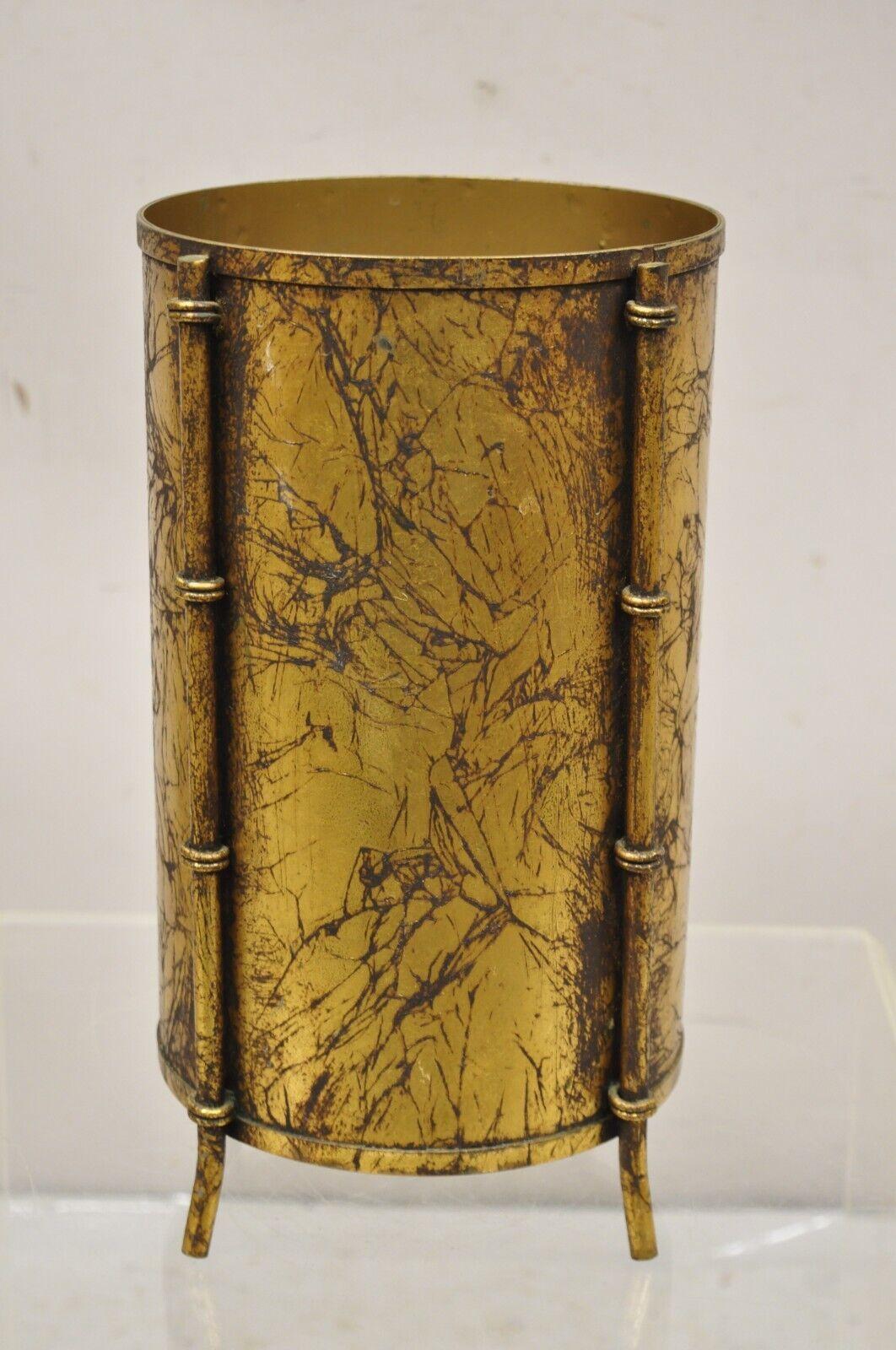 Vintage Italian Hollywood Regency Gold Leaf Small Round Iron Wastebasket Powder Room Trash Can. Circa Mid 20th Century.
Measurements: 13.5