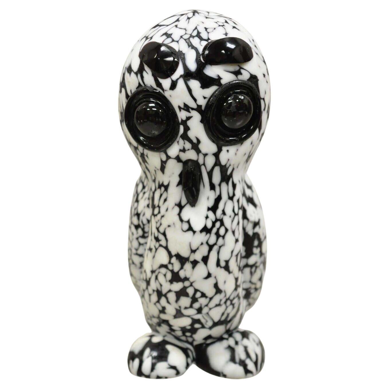 Vtg Italian Mid Century Heavy Art Glass Owl Figure Paperweight Black and White For Sale