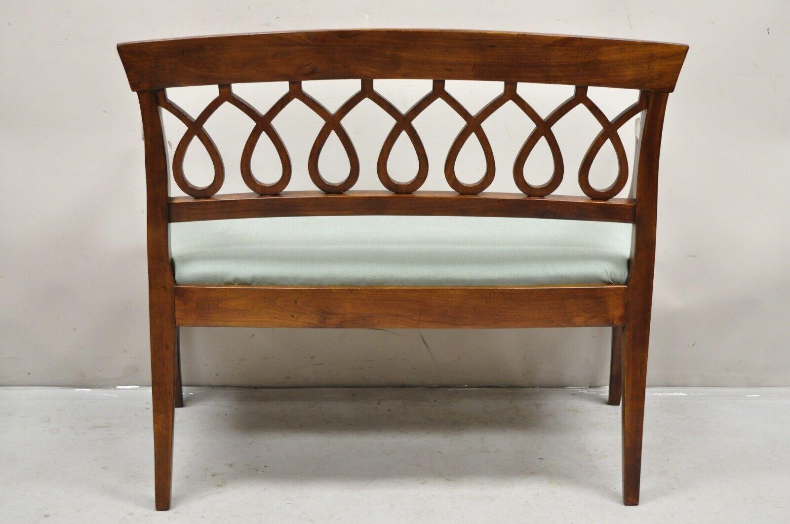 Vtg Italian Neoclassical Style Cherry Wood Spiral Carved Small Bench Loveseat For Sale 5